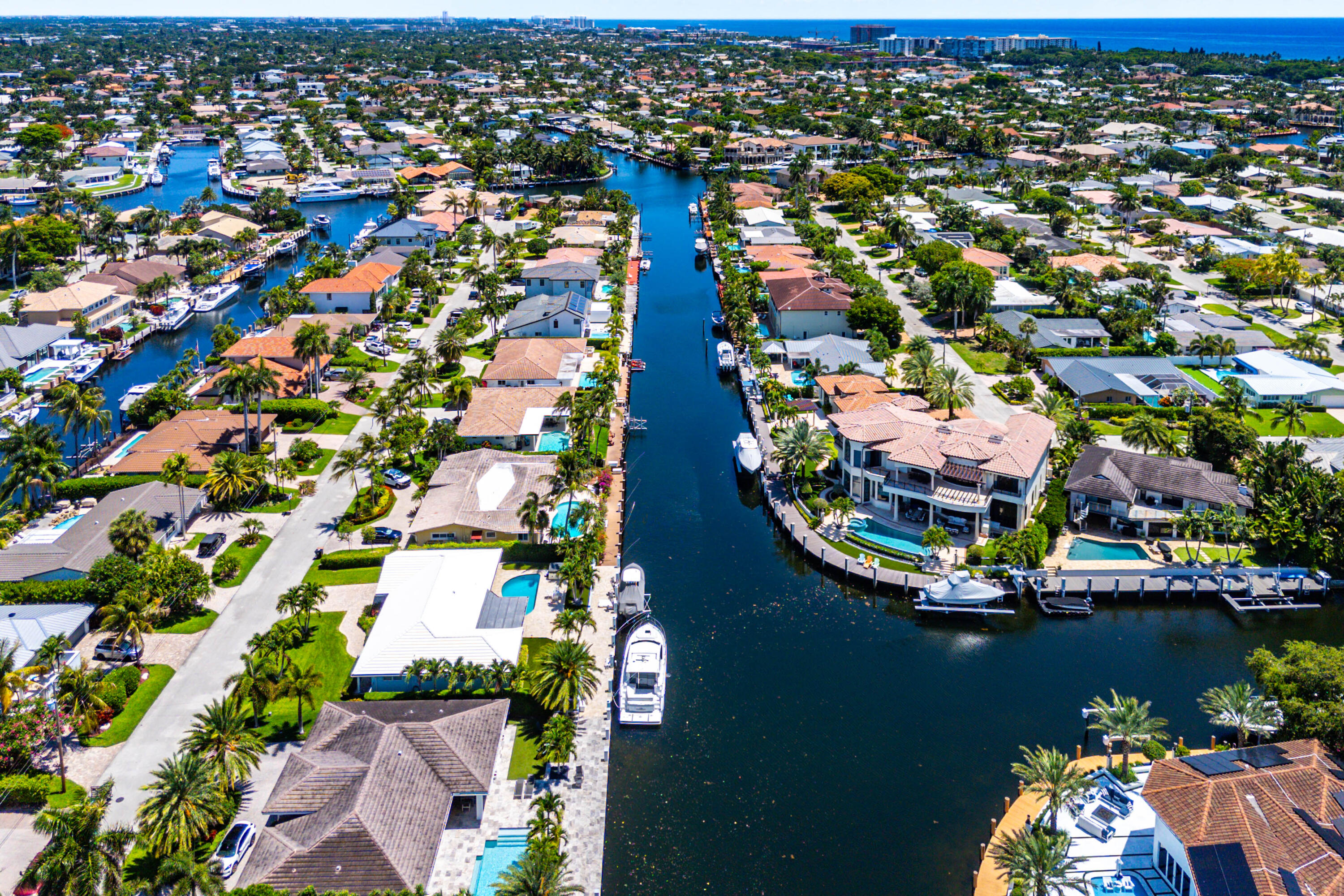 4230 NE 24th Lighthouse Point, FL 33064