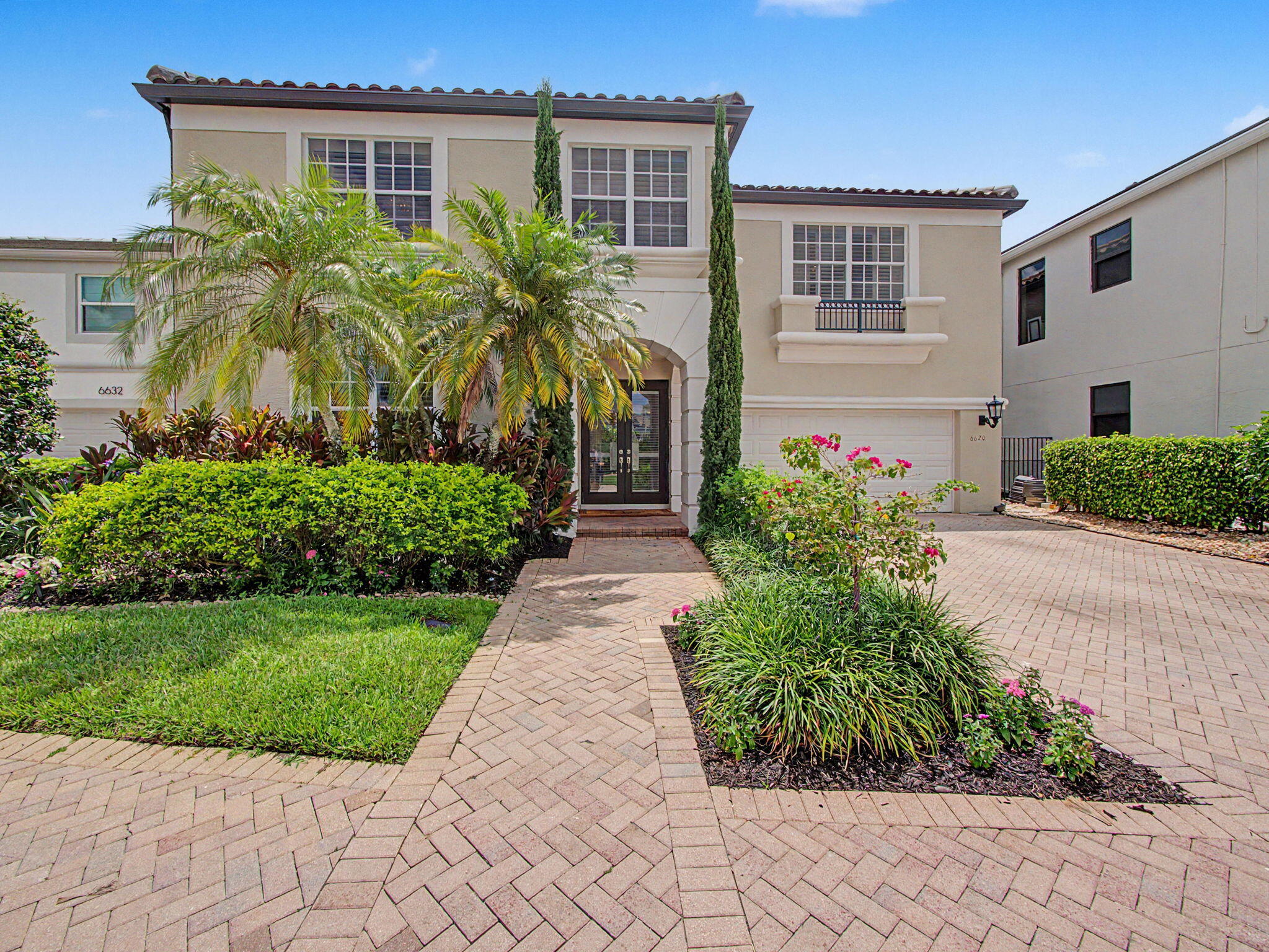 6620 NW 42nd