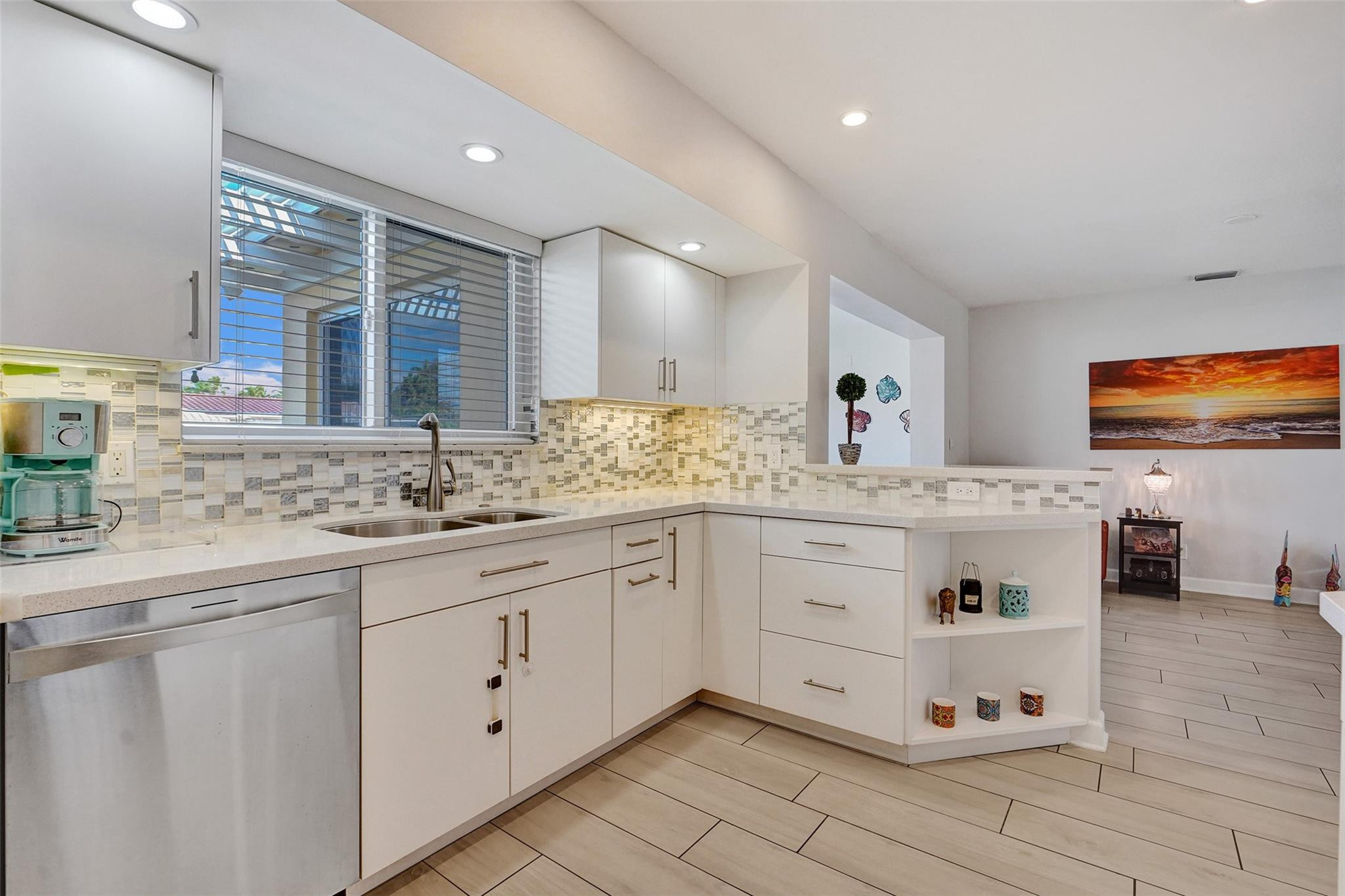 2265 SE 12th Pompano Beach, FL 33062