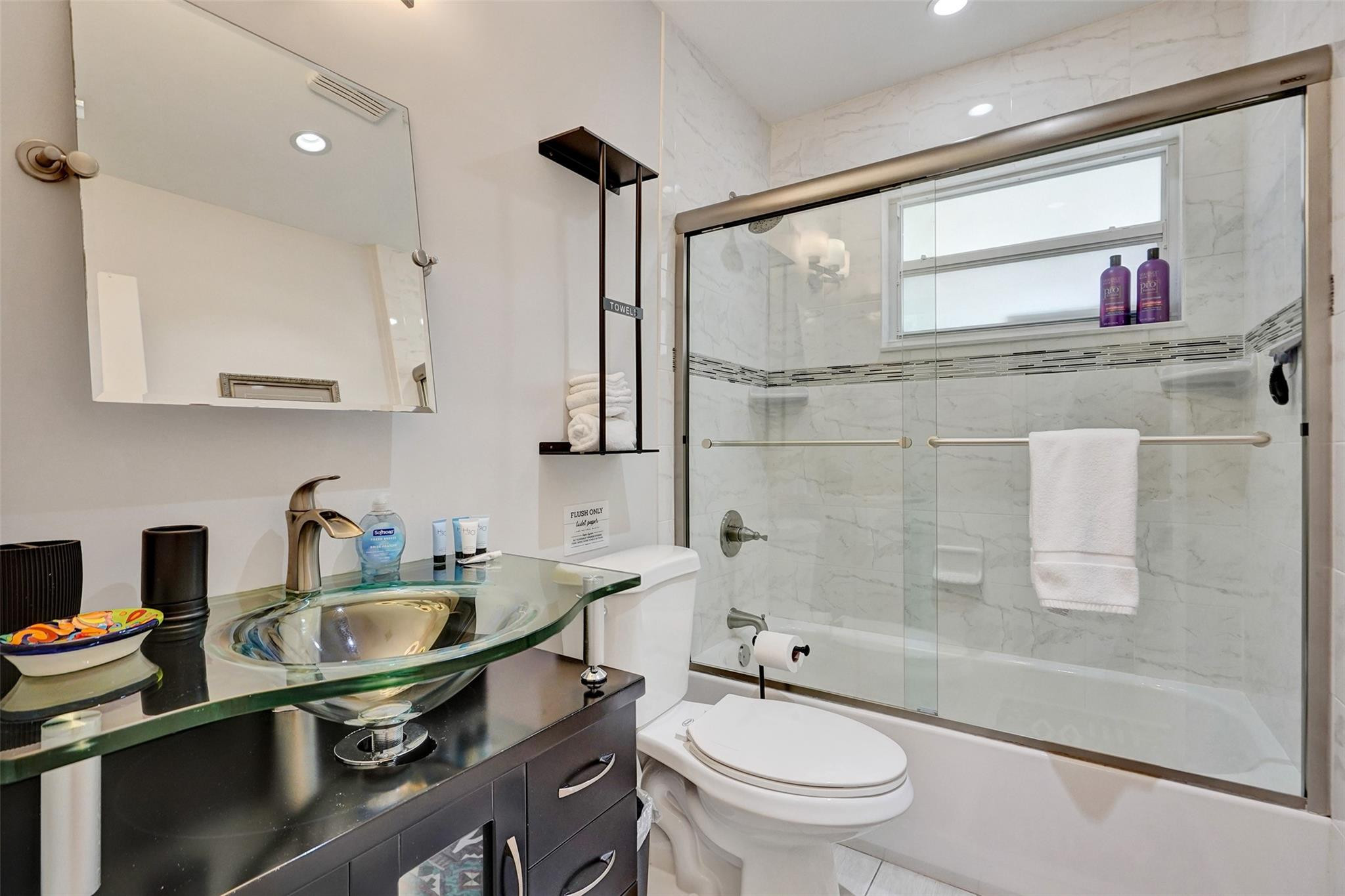 2265 SE 12th Pompano Beach, FL 33062