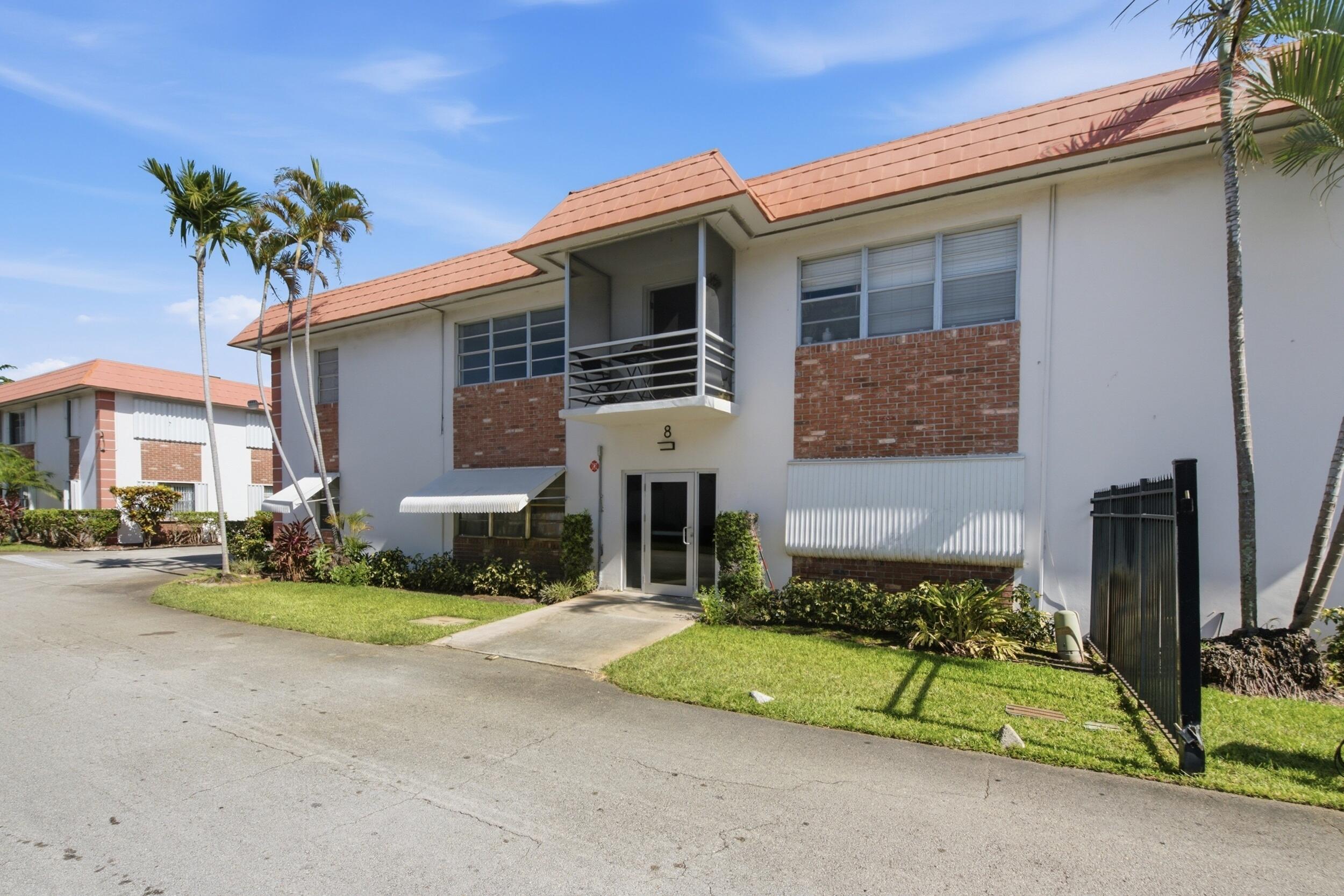 3550 NW 8th #812