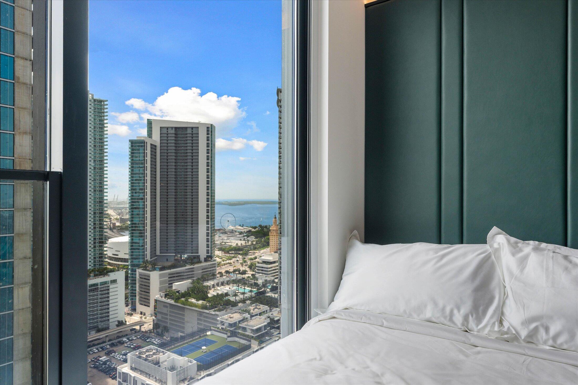 image E11EVEN Hotel & Residences2