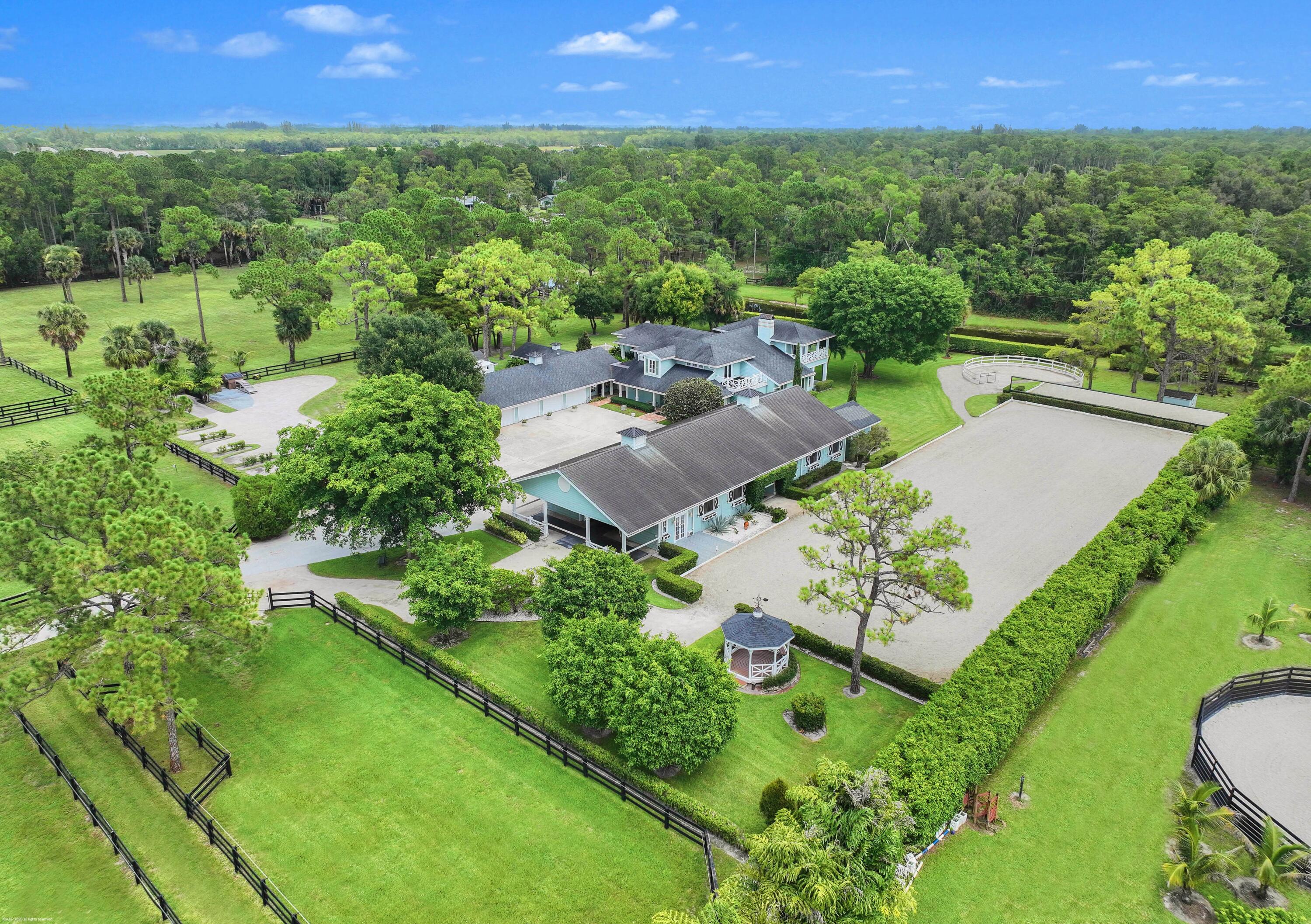 2740 Buck Rdg Loxahatchee, FL 33470