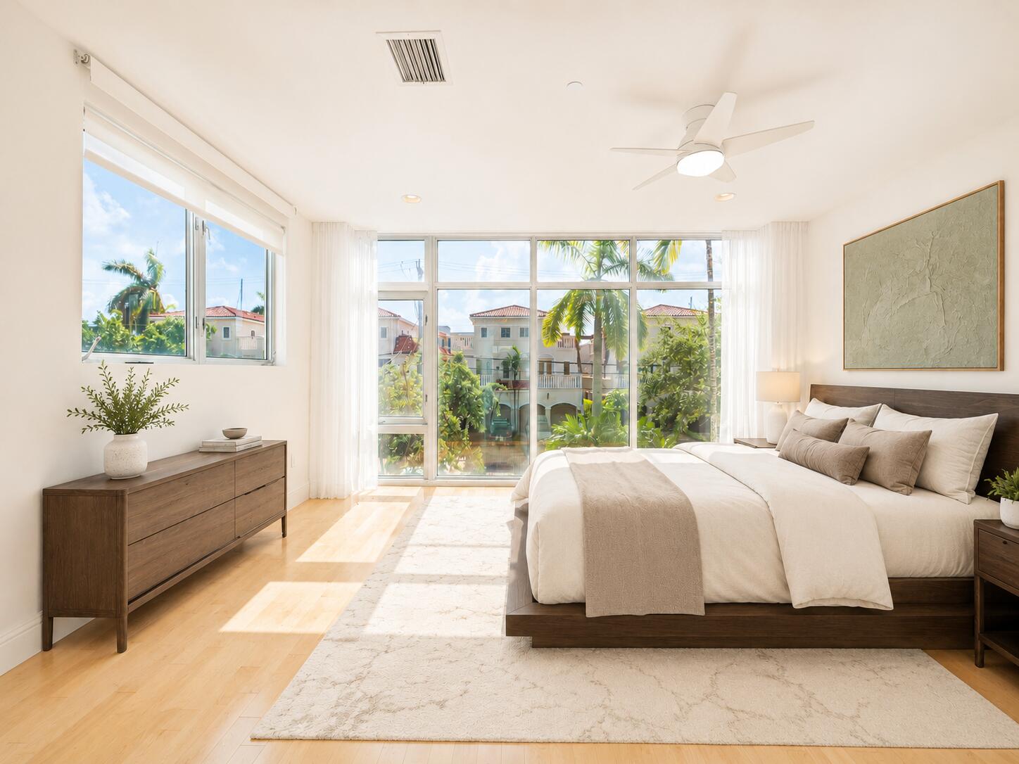 215 Hendricks Fort Lauderdale, FL 33301