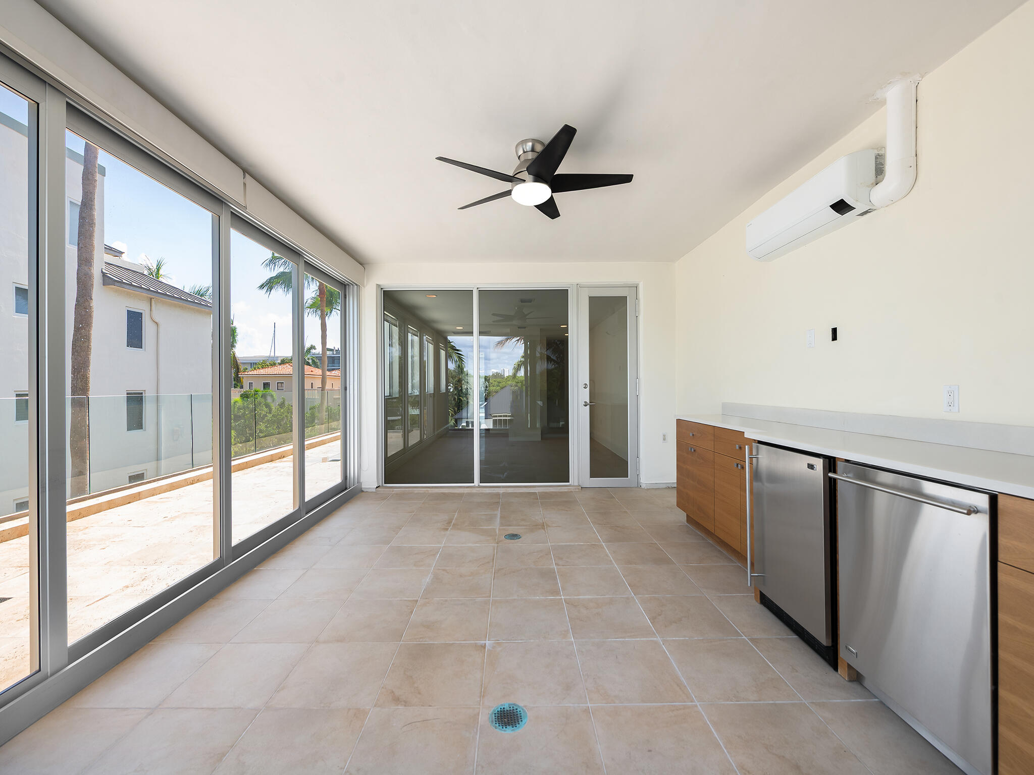 215 Hendricks Fort Lauderdale, FL 33301