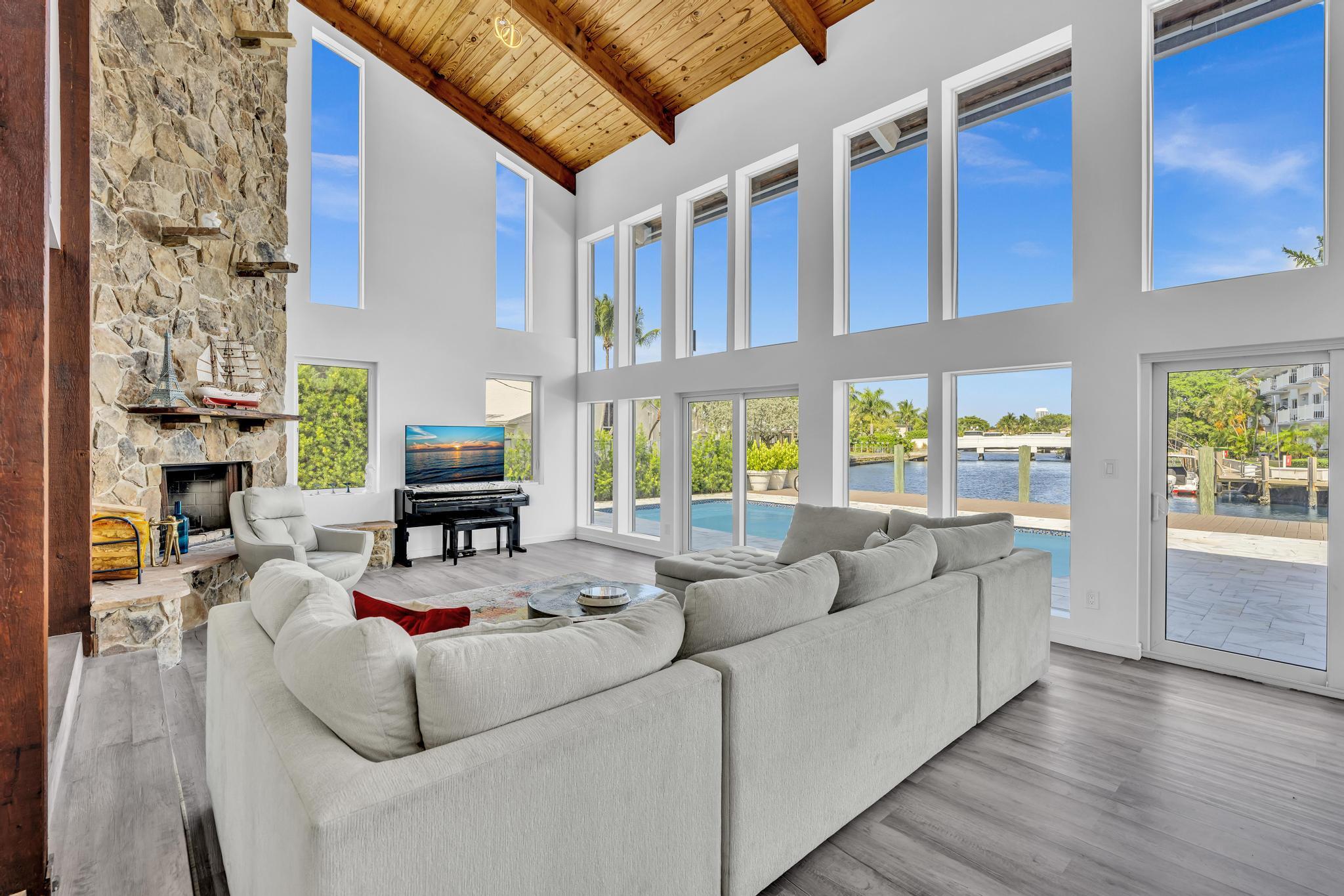 600 N Victoria Fort Lauderdale, FL 33304
