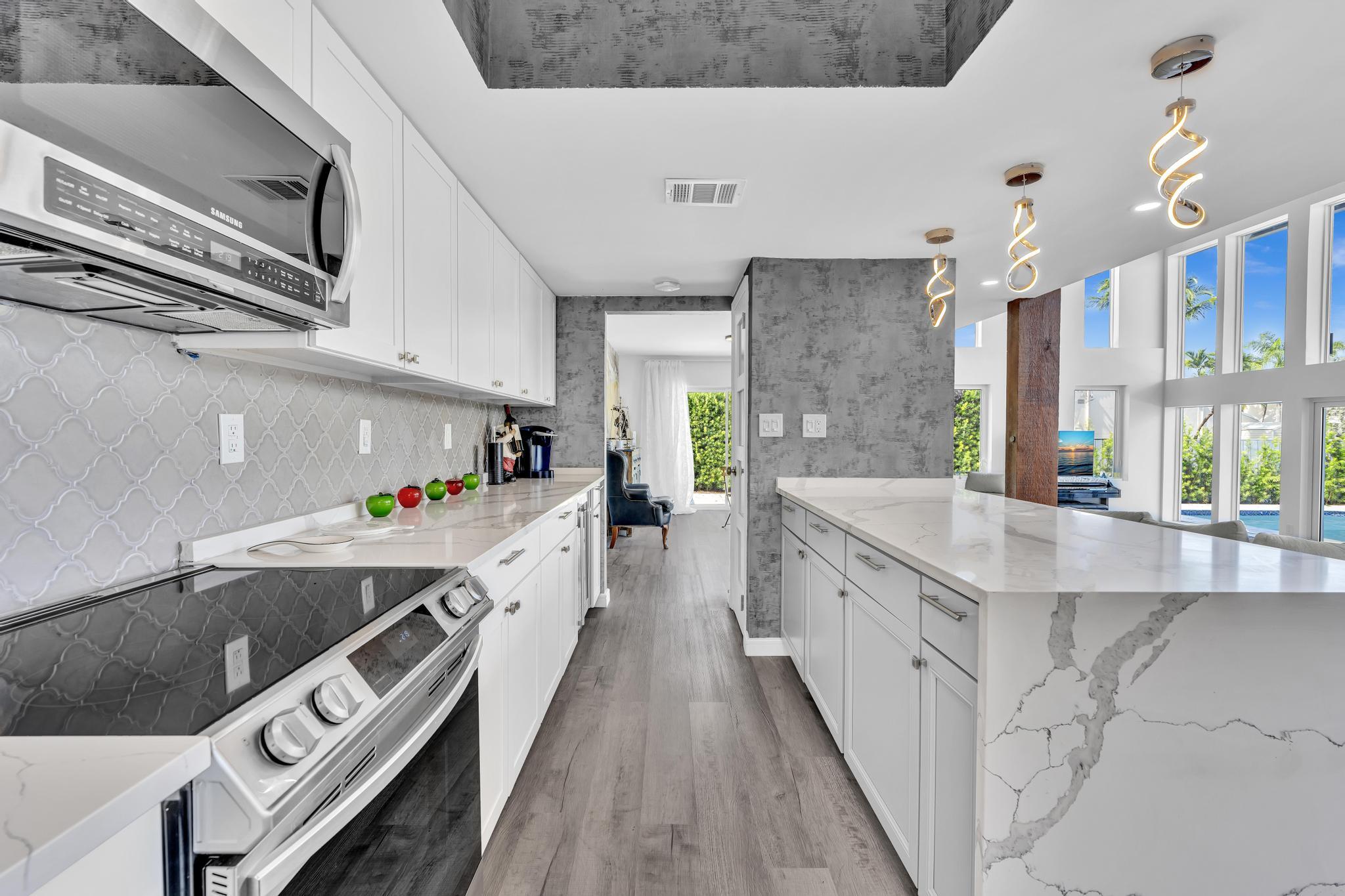 600 N Victoria Fort Lauderdale, FL 33304