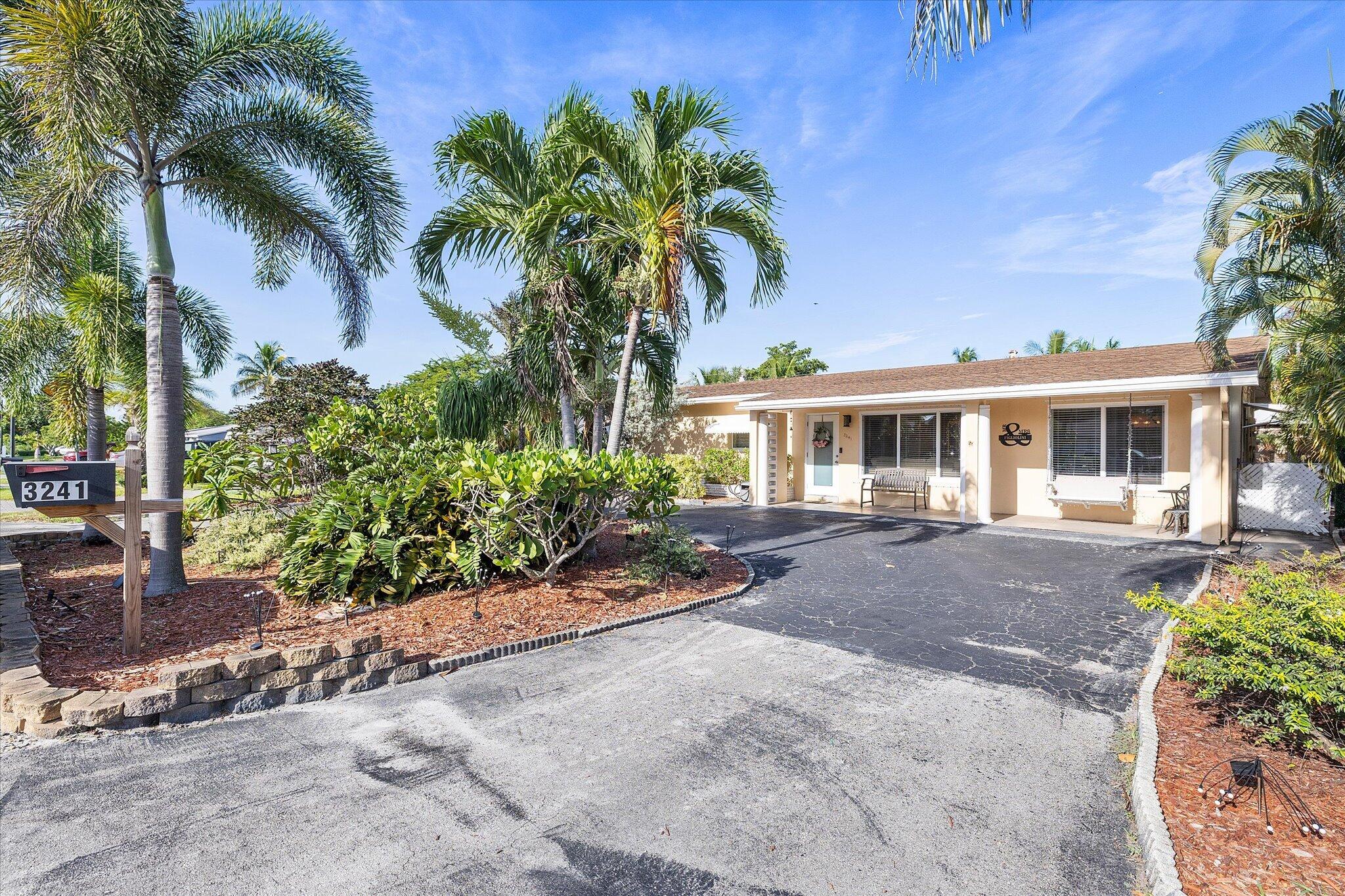 3241 NE 9th Ter