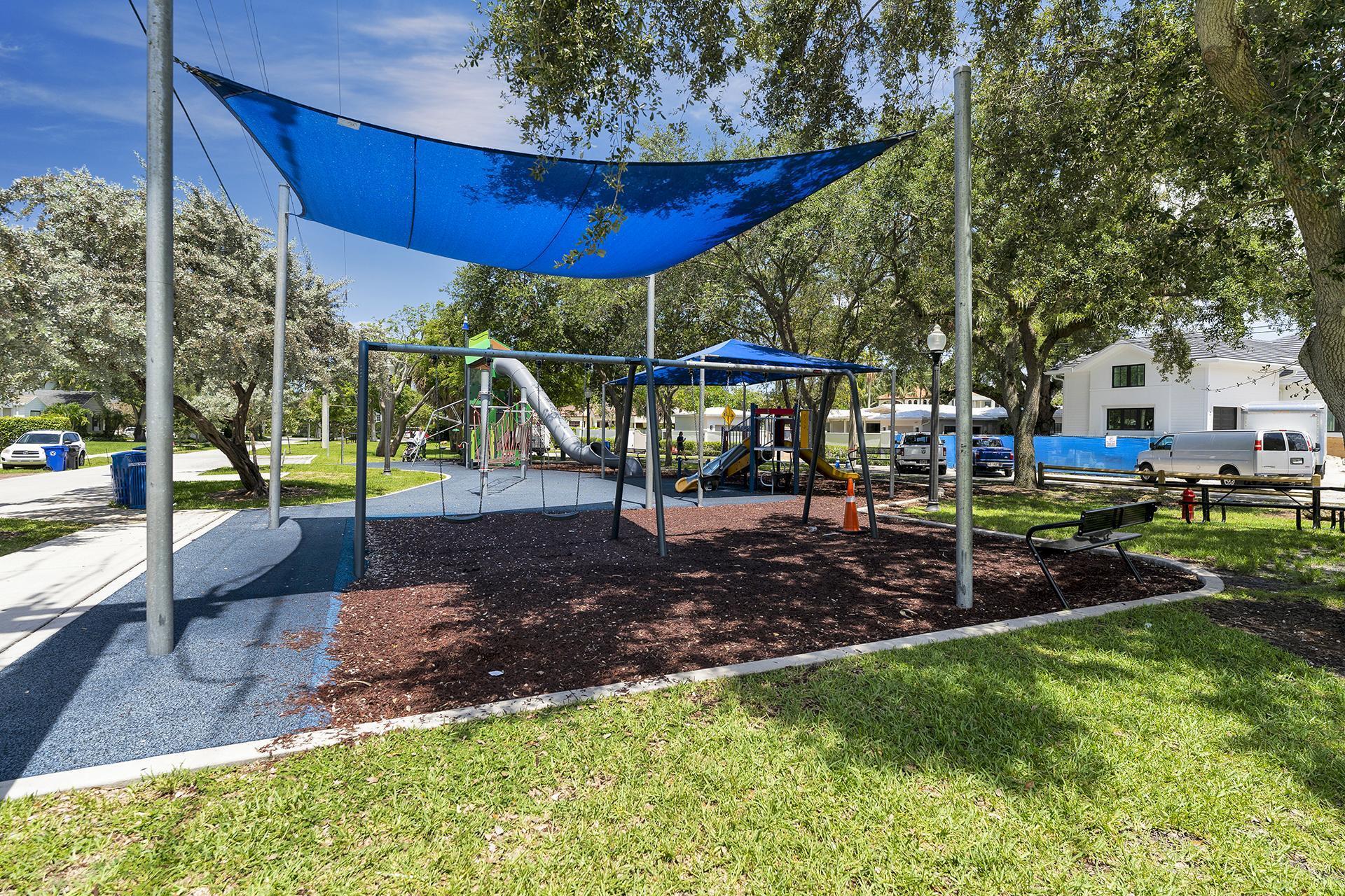 805 SE 10th St Fort Lauderdale, FL 33316