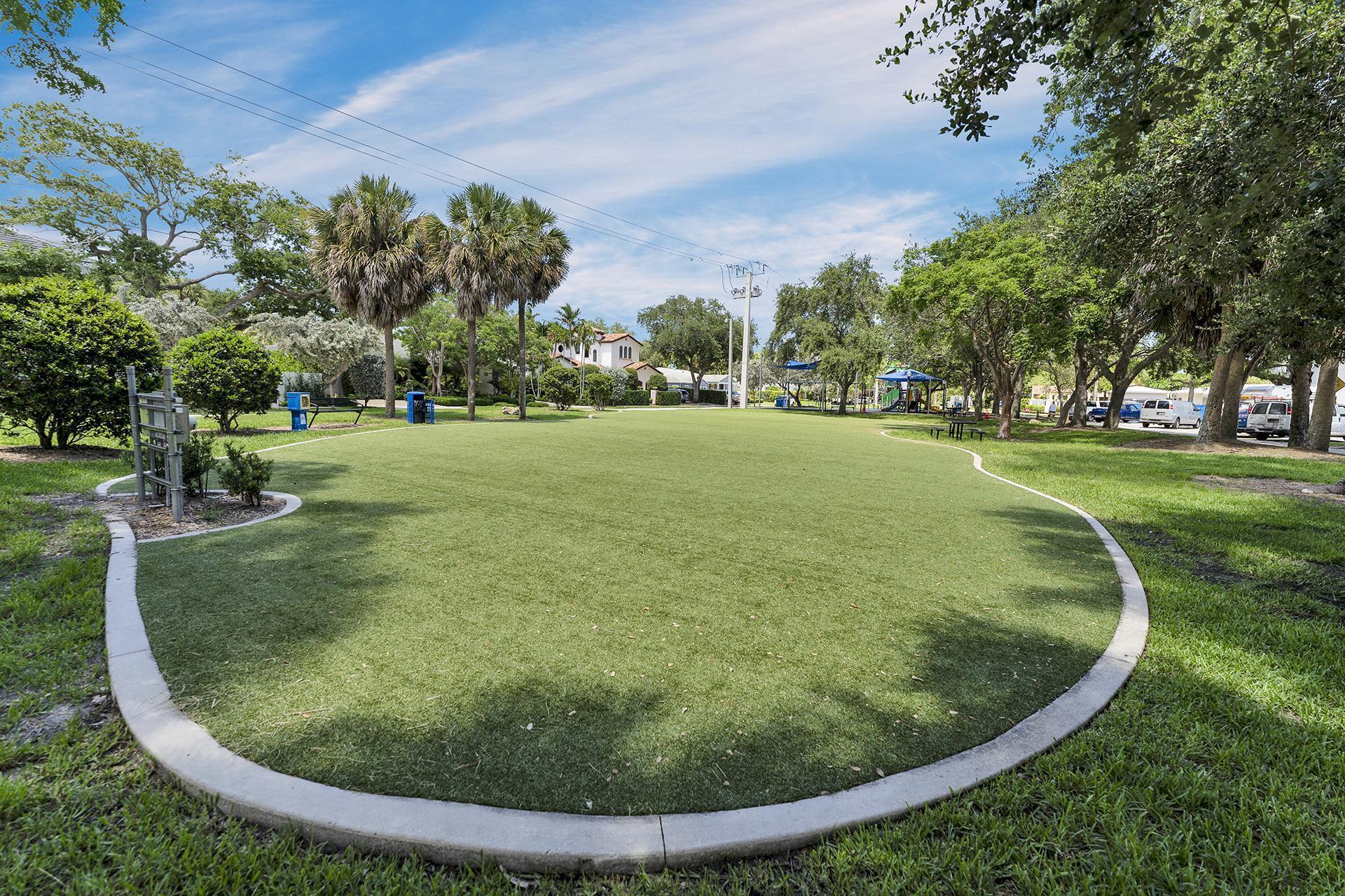 805 SE 10th St Fort Lauderdale, FL 33316
