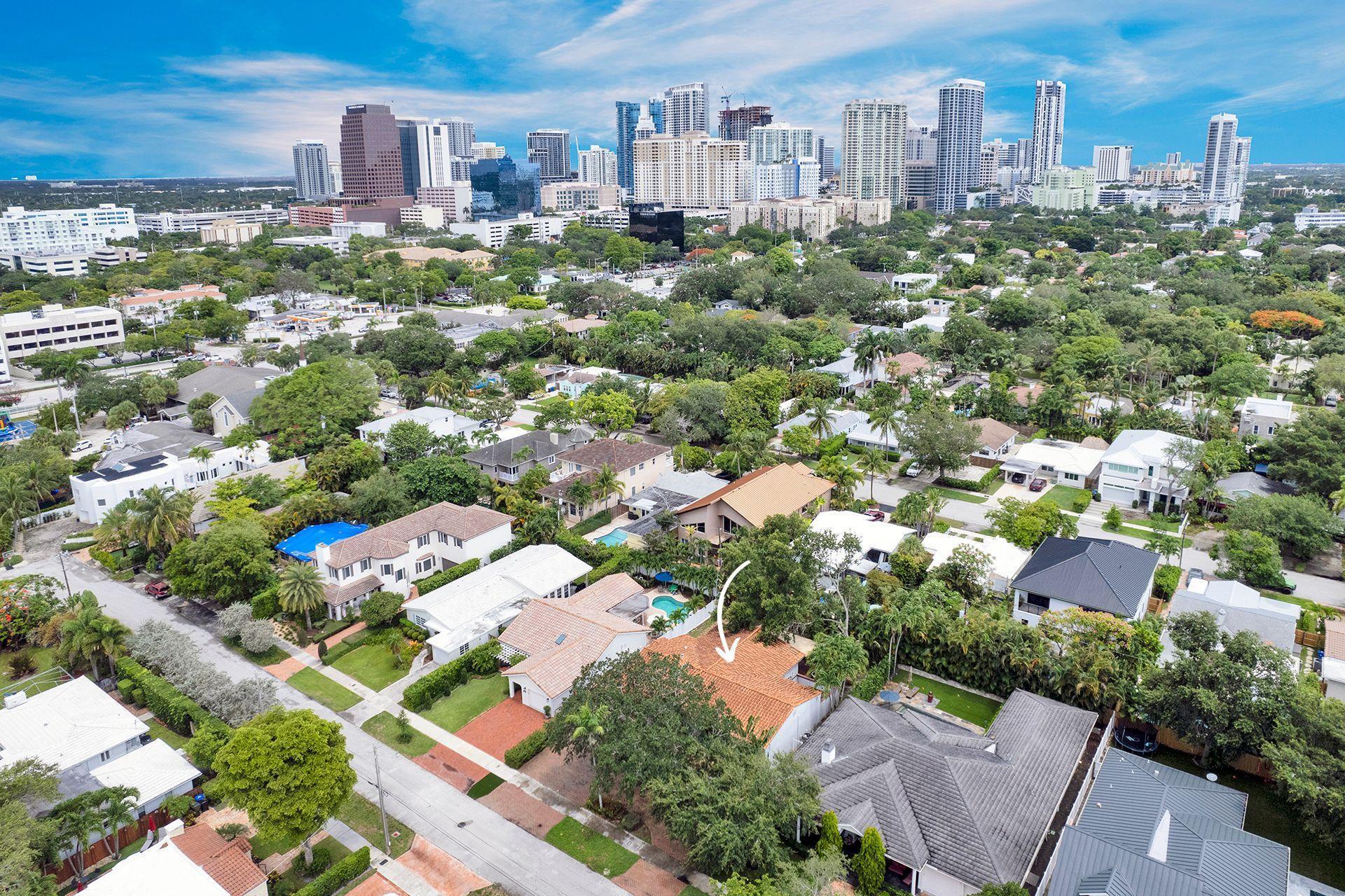 805 SE 10th St Fort Lauderdale, FL 33316