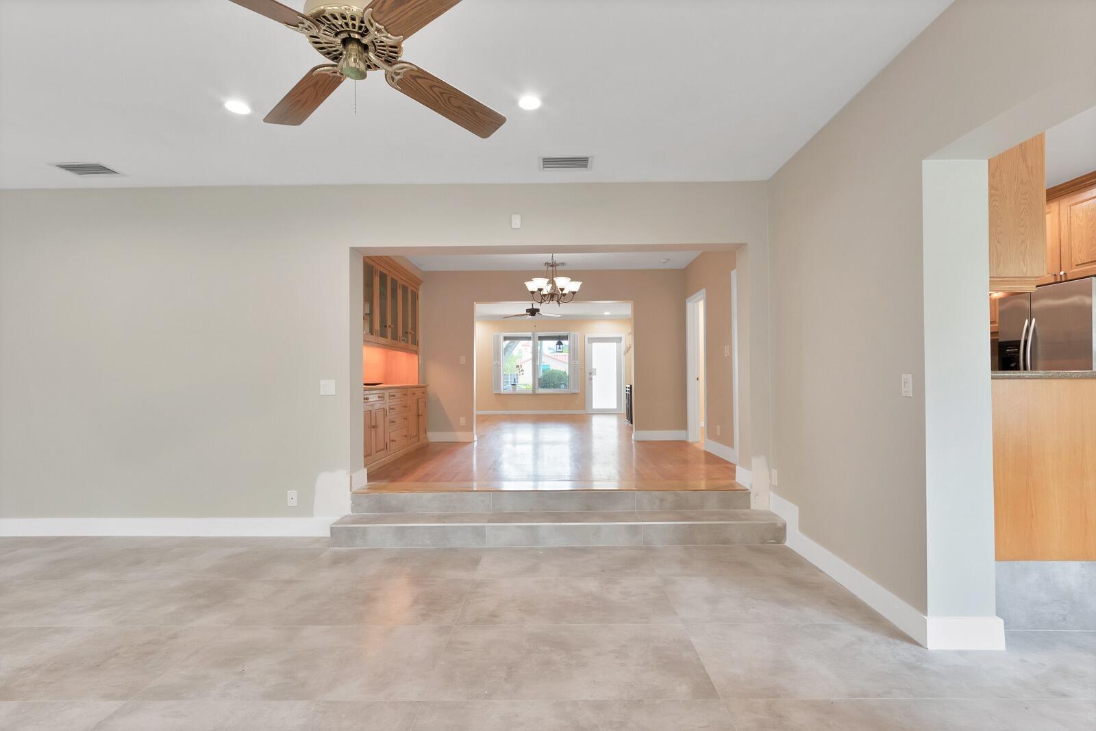 805 SE 10th St Fort Lauderdale, FL 33316