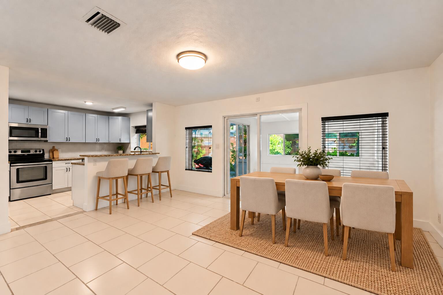 1823 SW 22nd St Fort Lauderdale, FL 33315