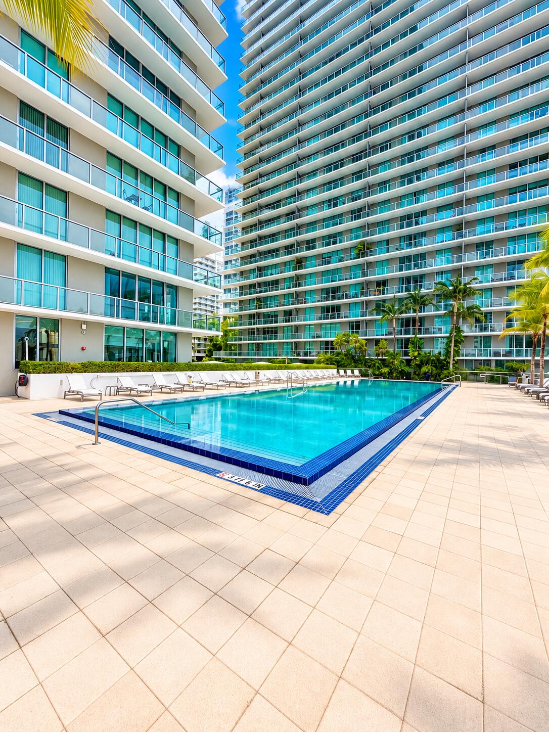 image Axis on Brickell North22