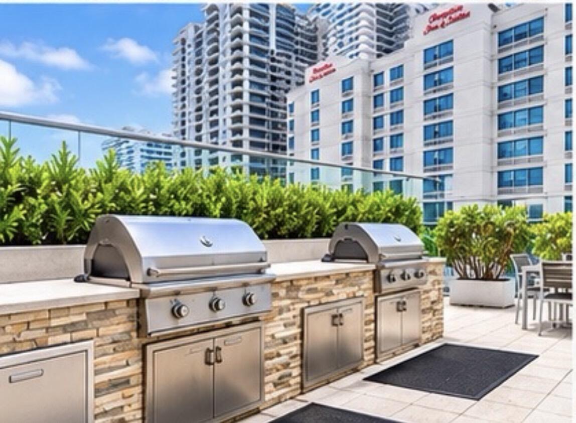 image Axis on Brickell North30