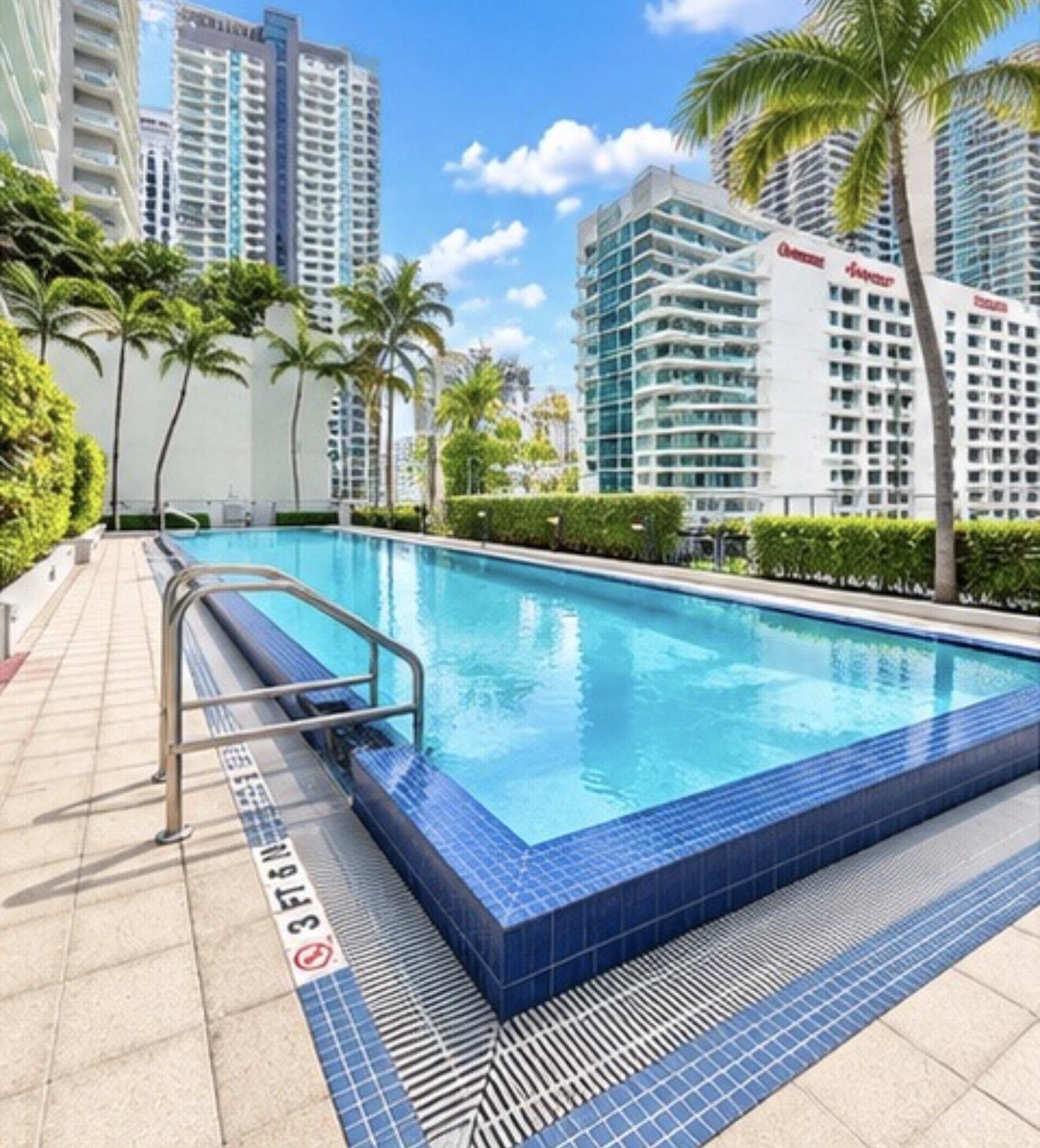 image Axis on Brickell North32