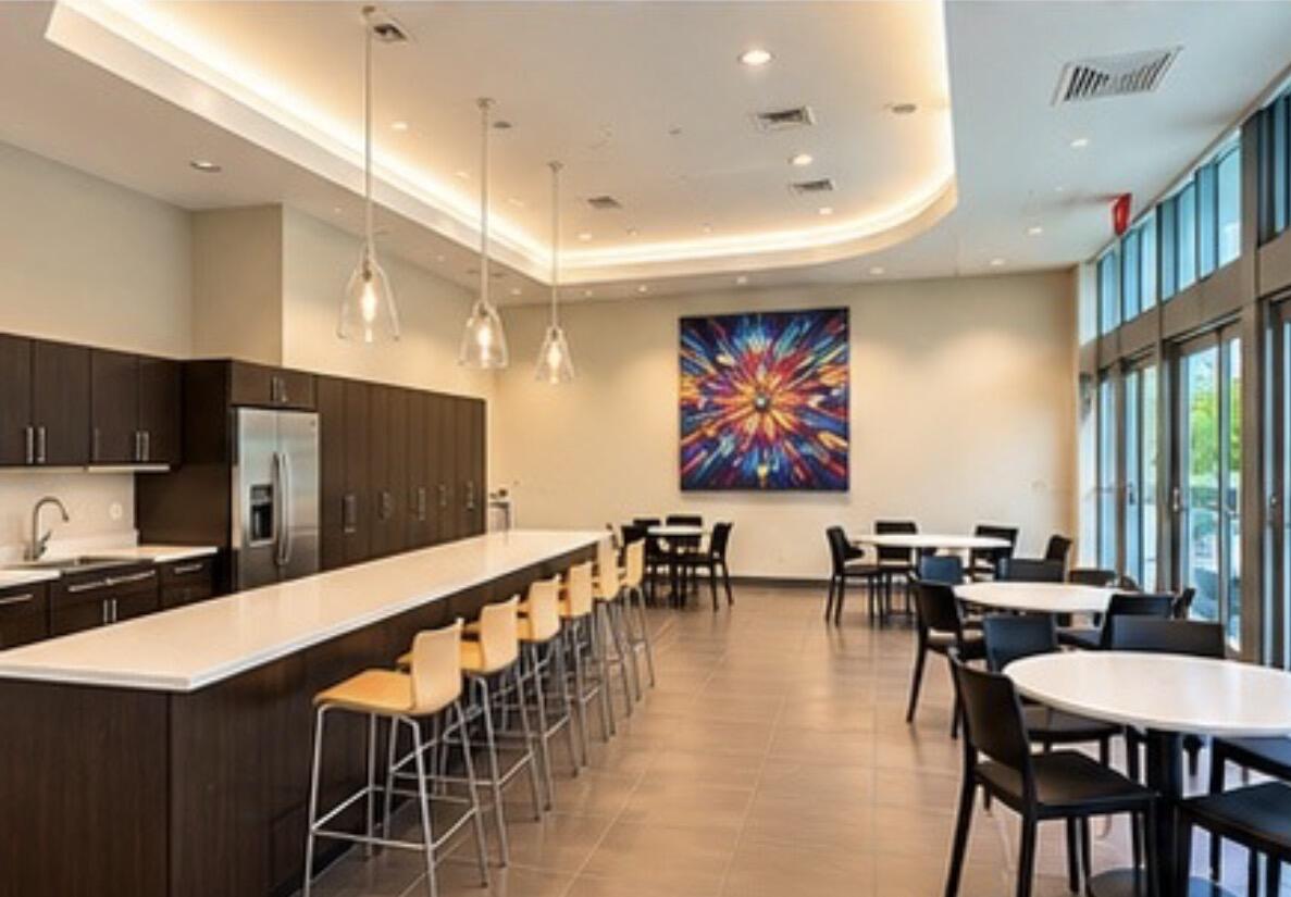 image Axis on Brickell North35