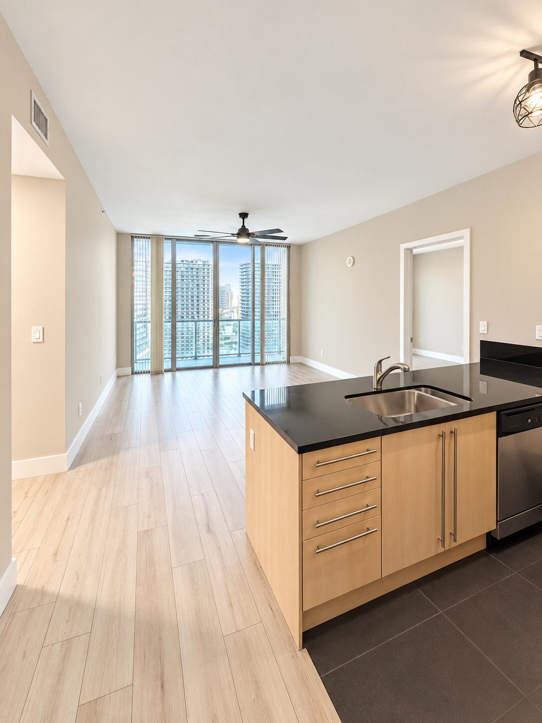 image Axis on Brickell North51