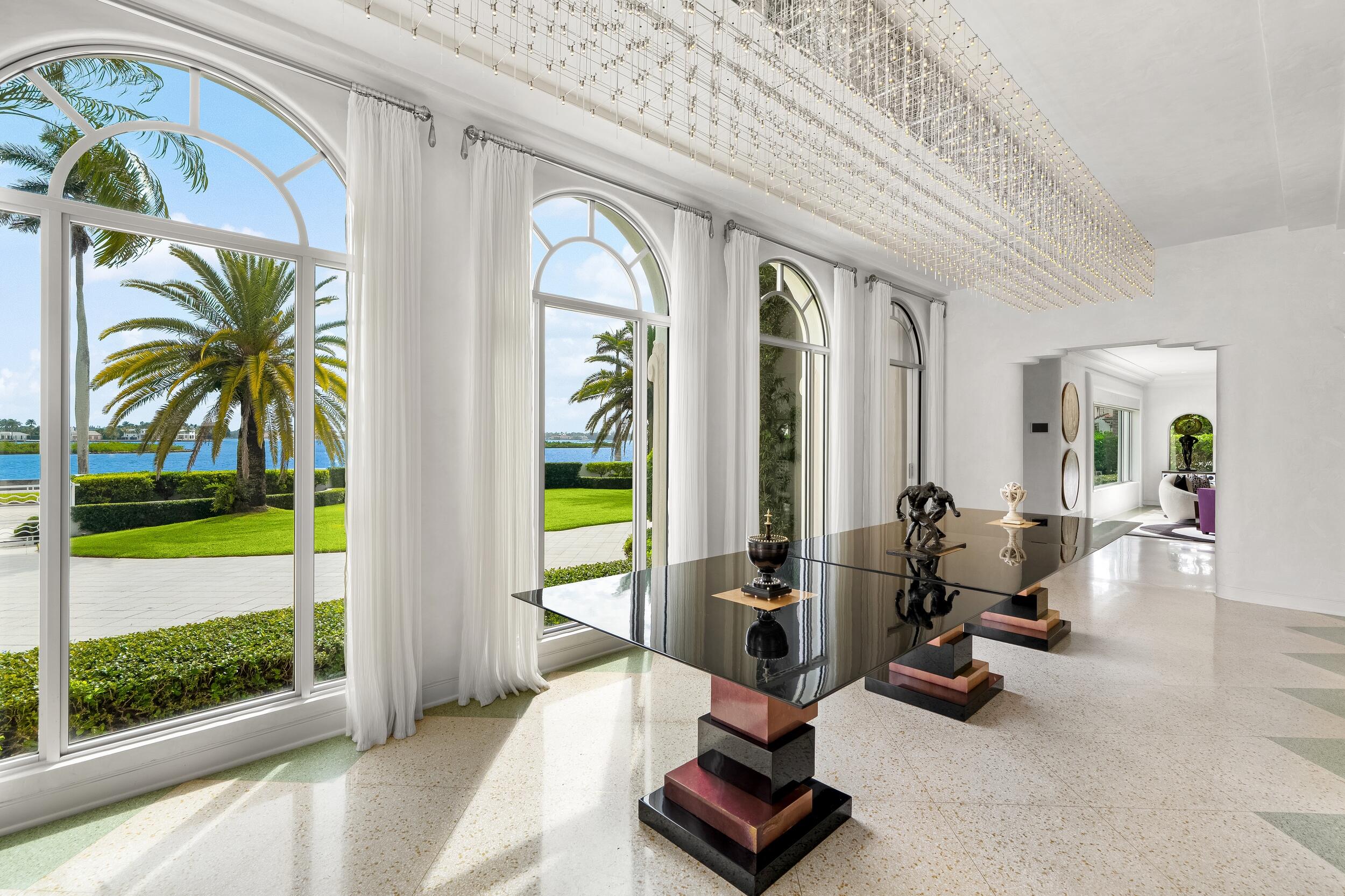 2631 S Flagler Dr West Palm Beach, FL 33405