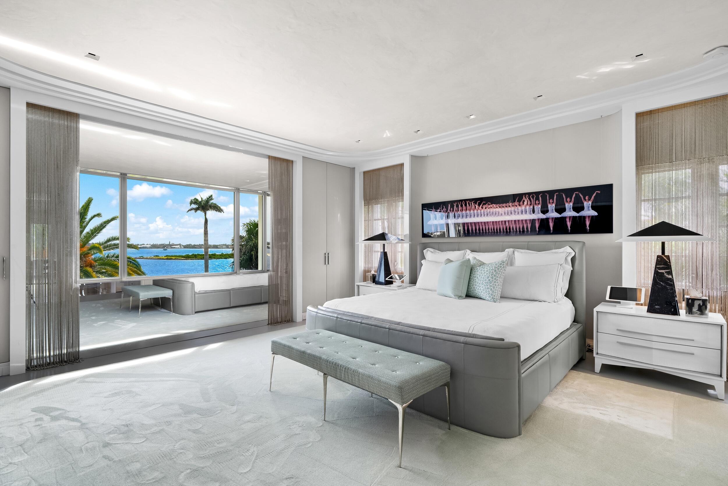 2631 S Flagler Dr West Palm Beach, FL 33405
