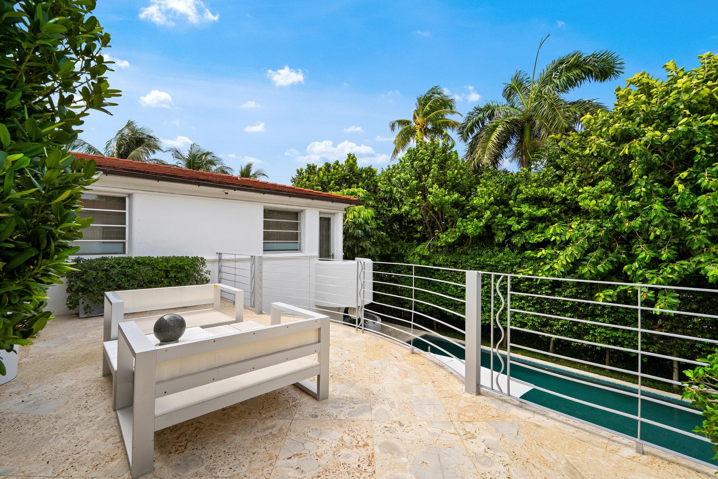 2631 S Flagler Dr West Palm Beach, FL 33405