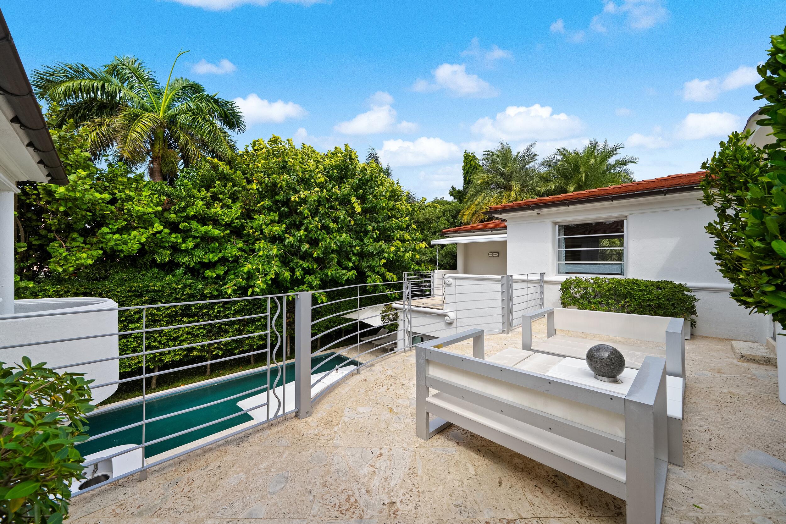 2631 S Flagler Dr West Palm Beach, FL 33405