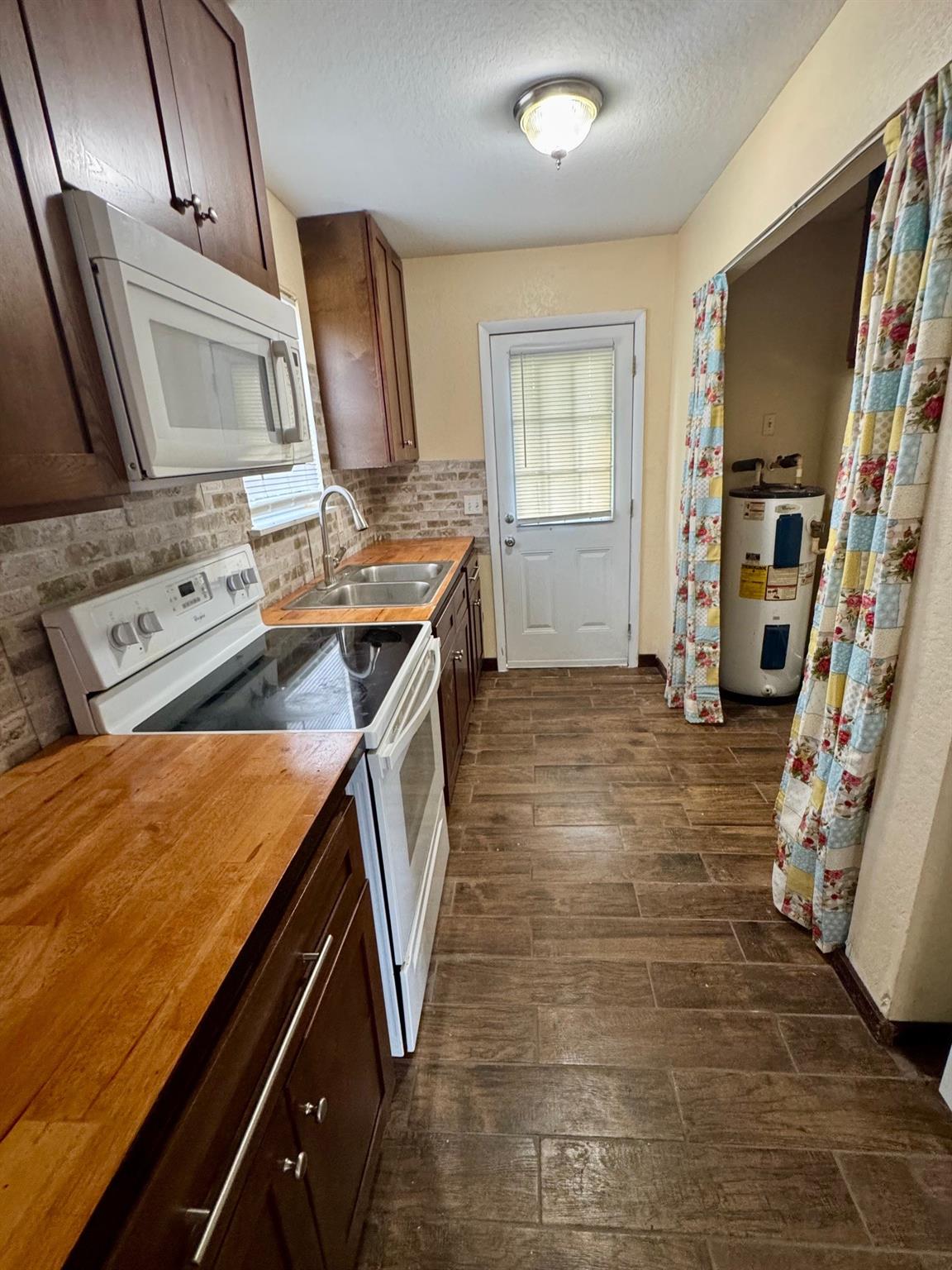 714 Seminole Ave Fort Meade, FL 33841