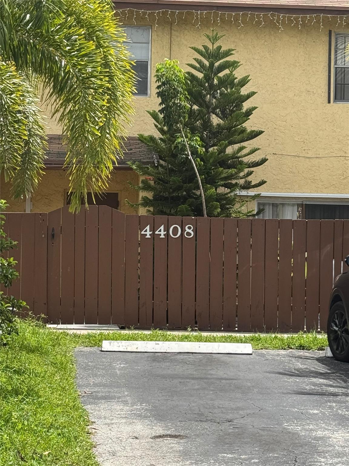 4408 NW 4th Ave #2760