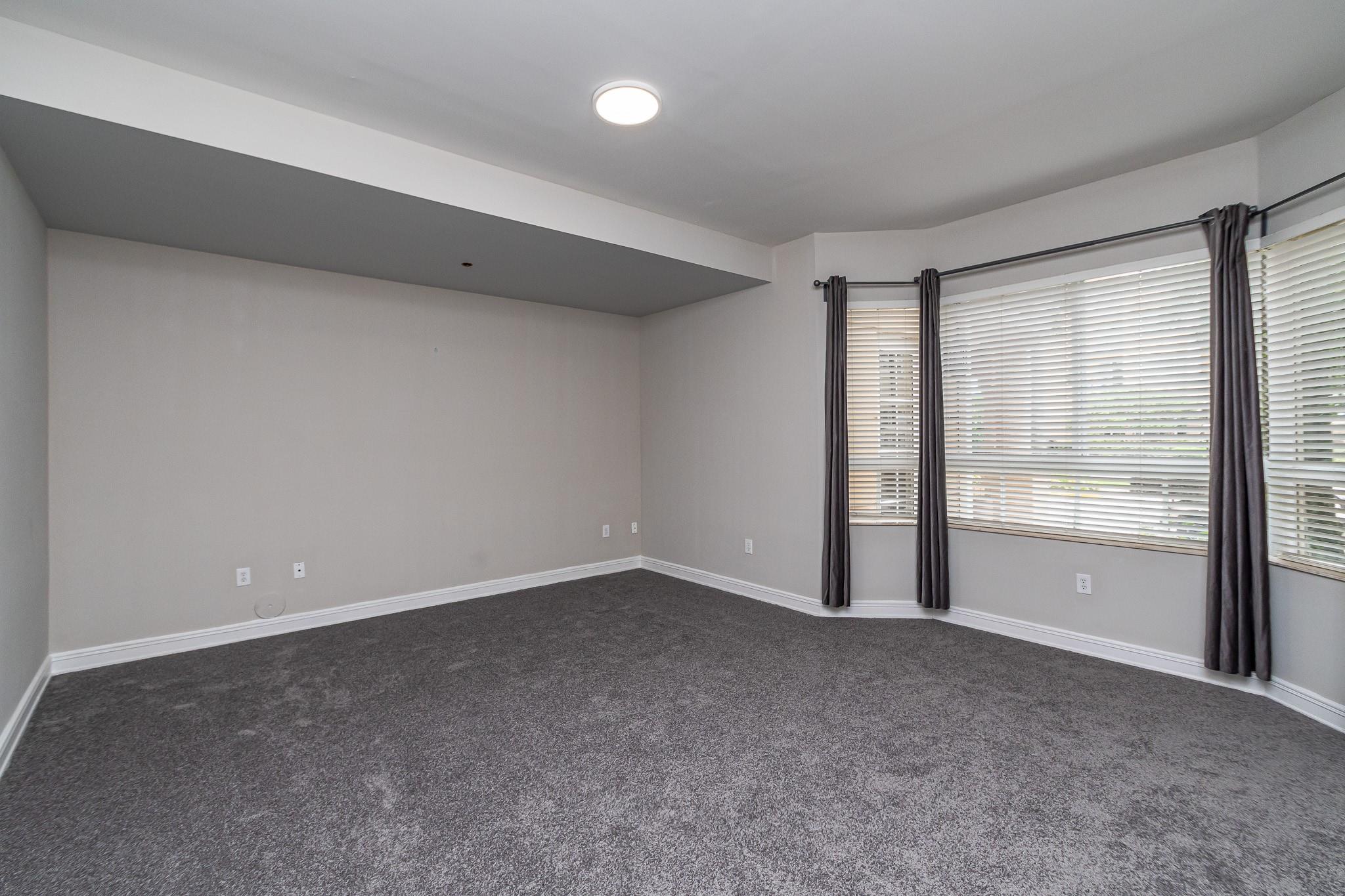 16101 Emerald Estates Dr #146 Weston, FL 33331