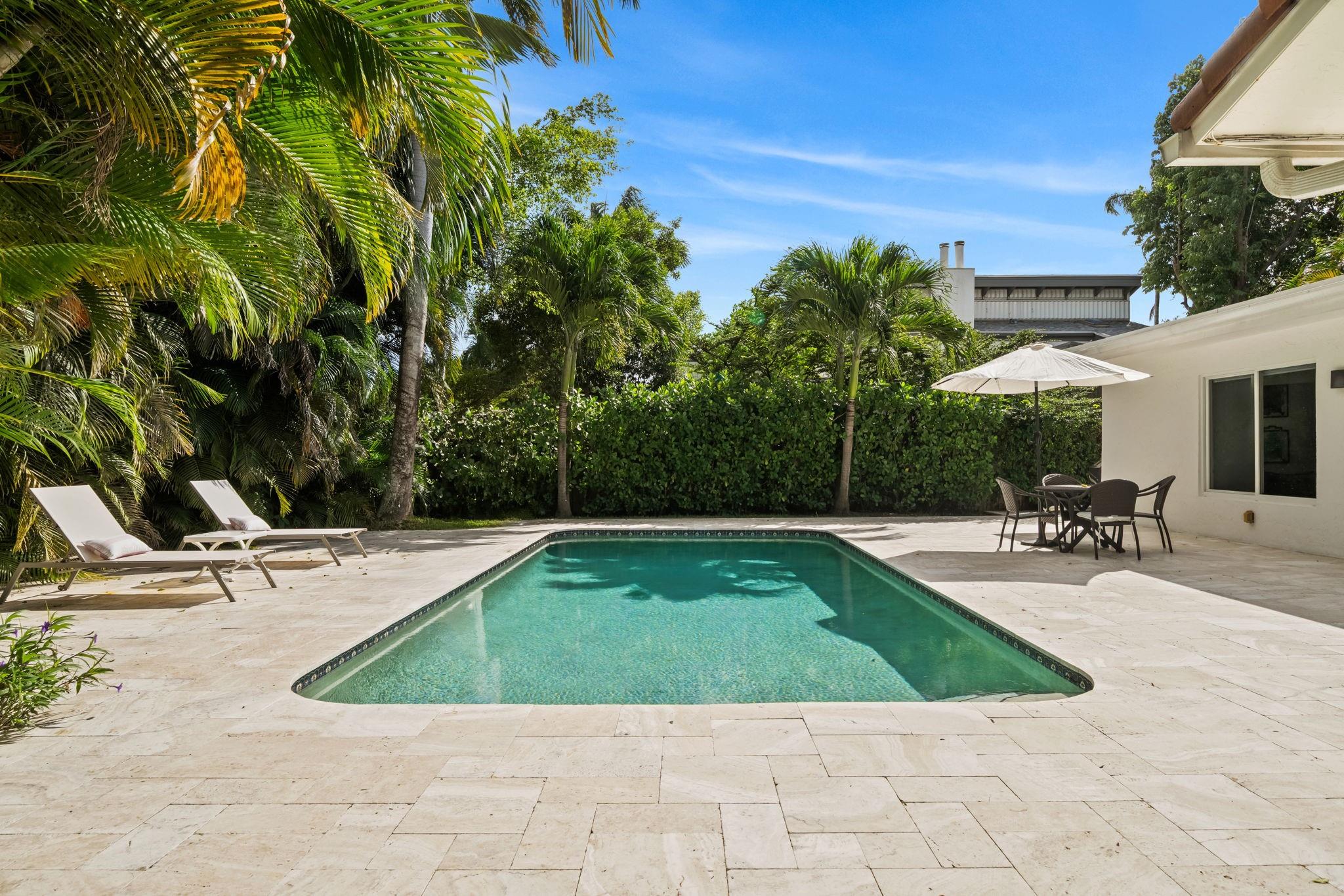 326 Seven Isles Dr Fort Lauderdale, FL 33301