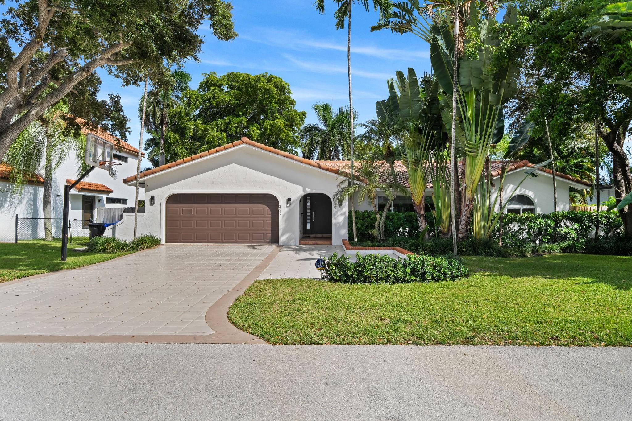 326 Seven Isles Dr Fort Lauderdale, FL 33301