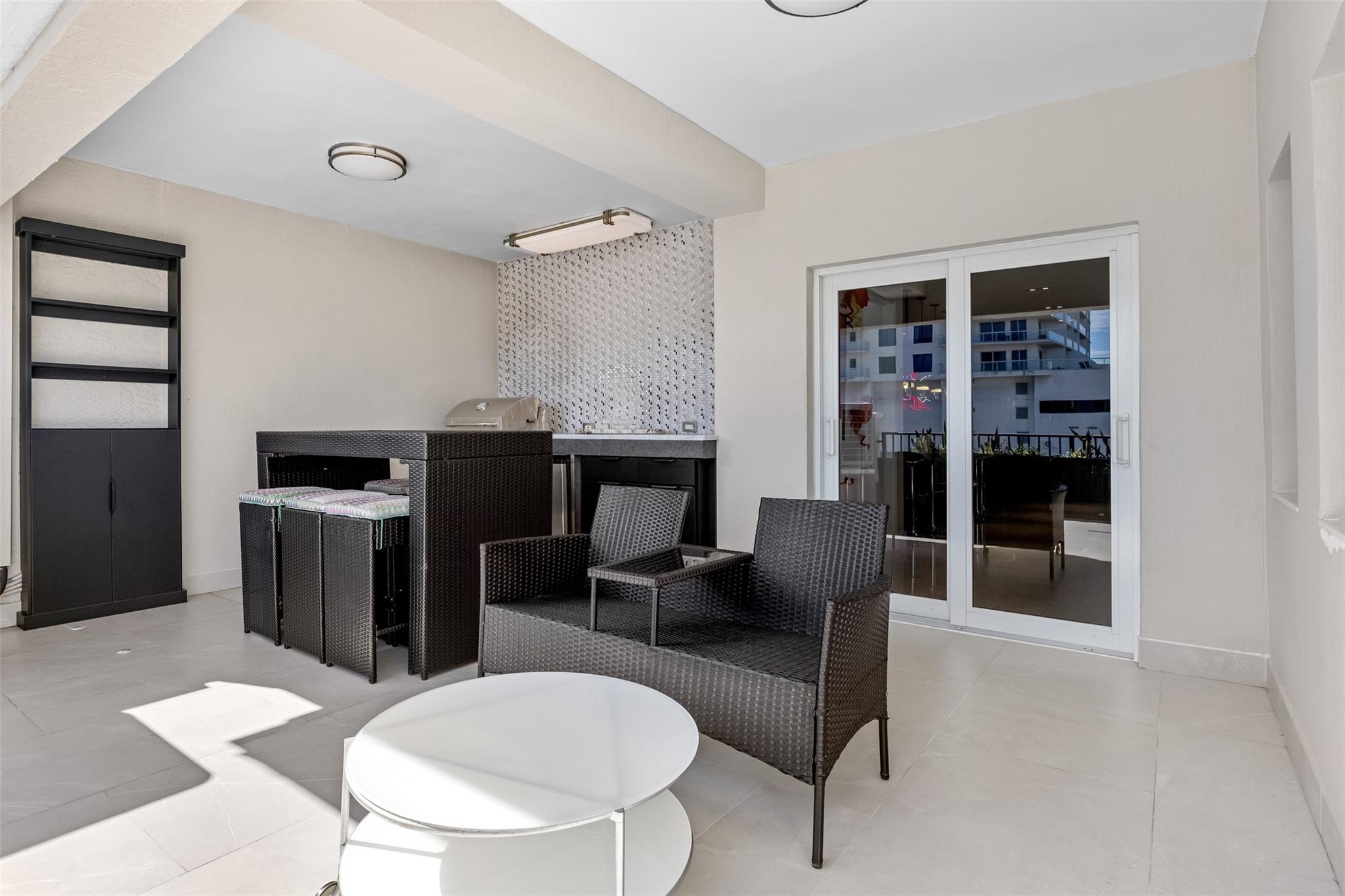 3021 Riomar St Fort Lauderdale, FL 33304