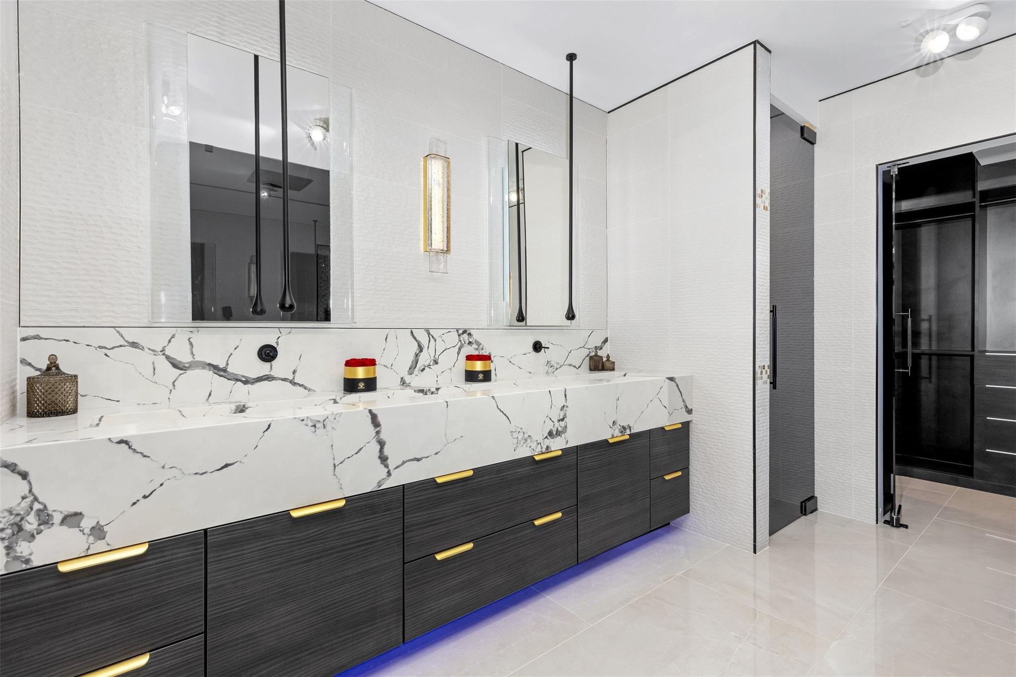 3021 Riomar St Fort Lauderdale, FL 33304