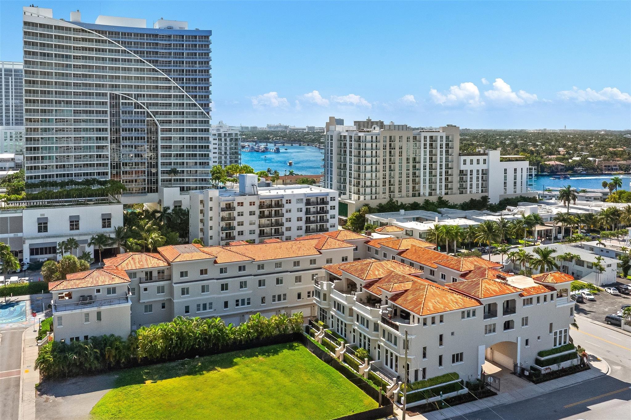 3021 Riomar St Fort Lauderdale, FL 33304