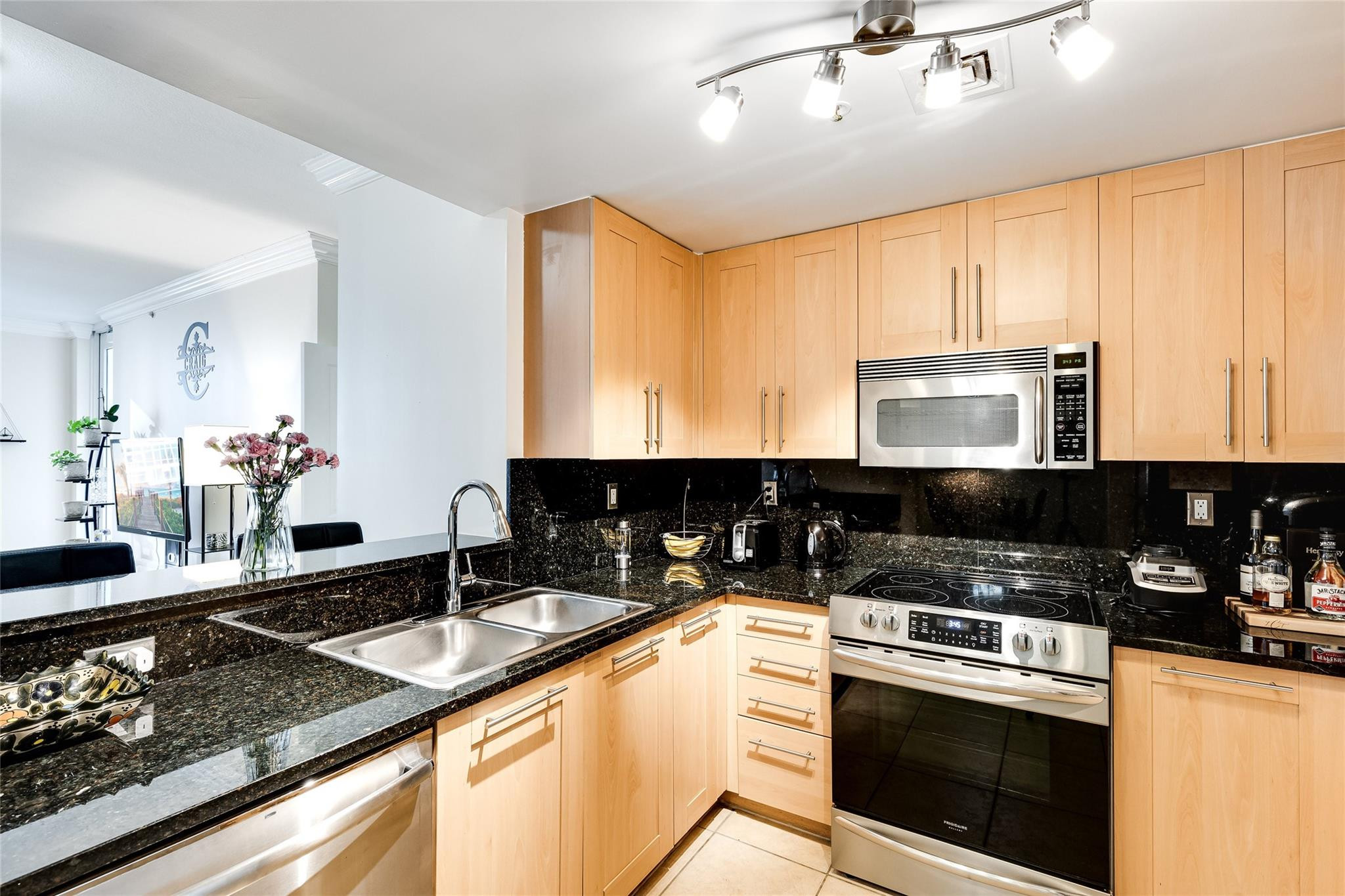 511 SE 5th Ave #1022 Fort Lauderdale, FL 33301