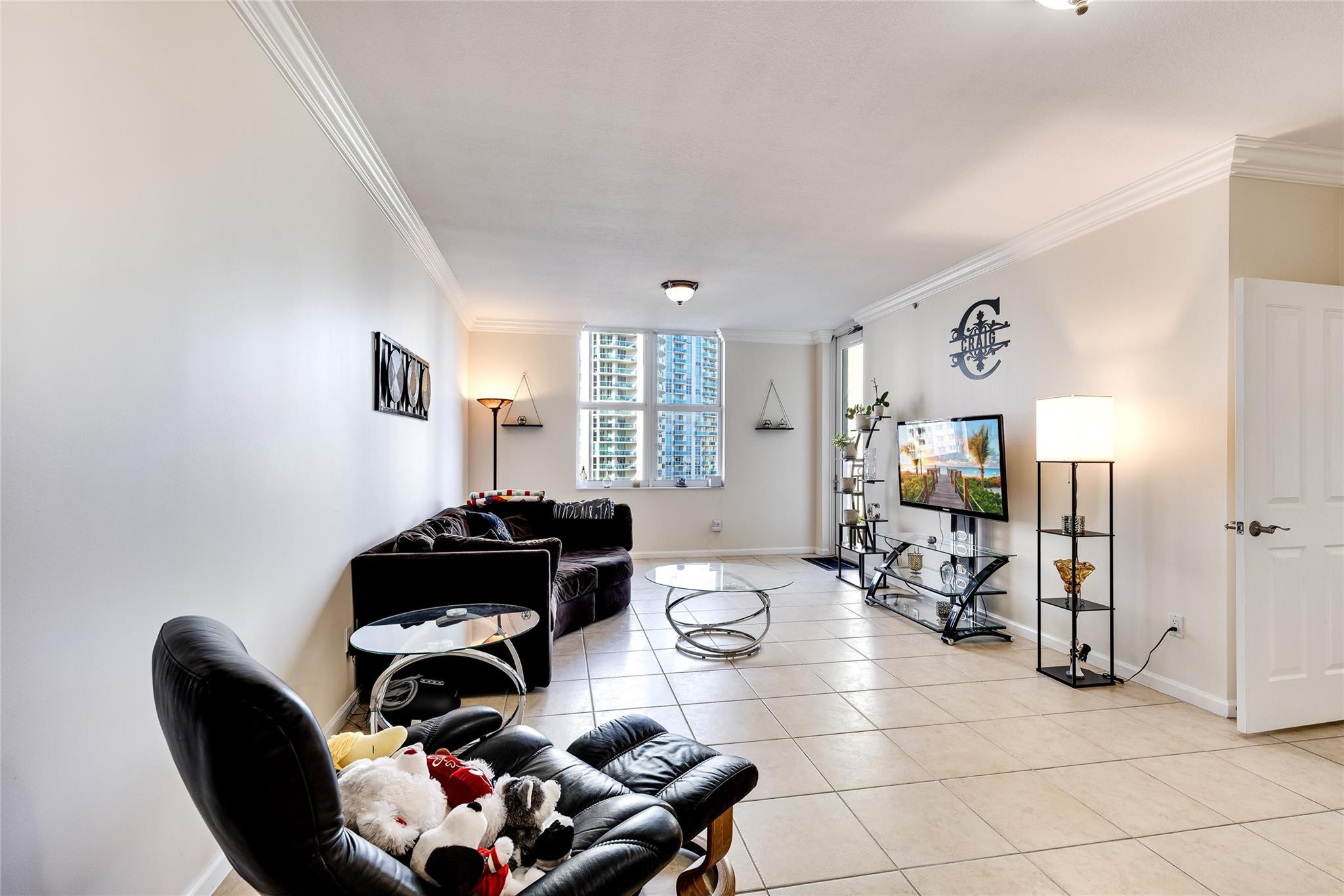 511 SE 5th Ave #1022 Fort Lauderdale, FL 33301