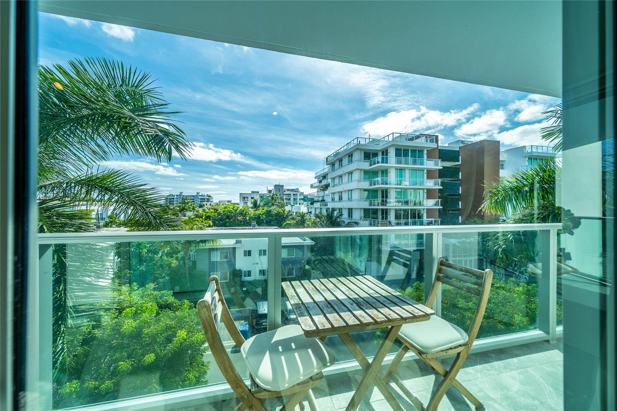 1133 102nd St #504 Bay Harbor Islands, FL 33154