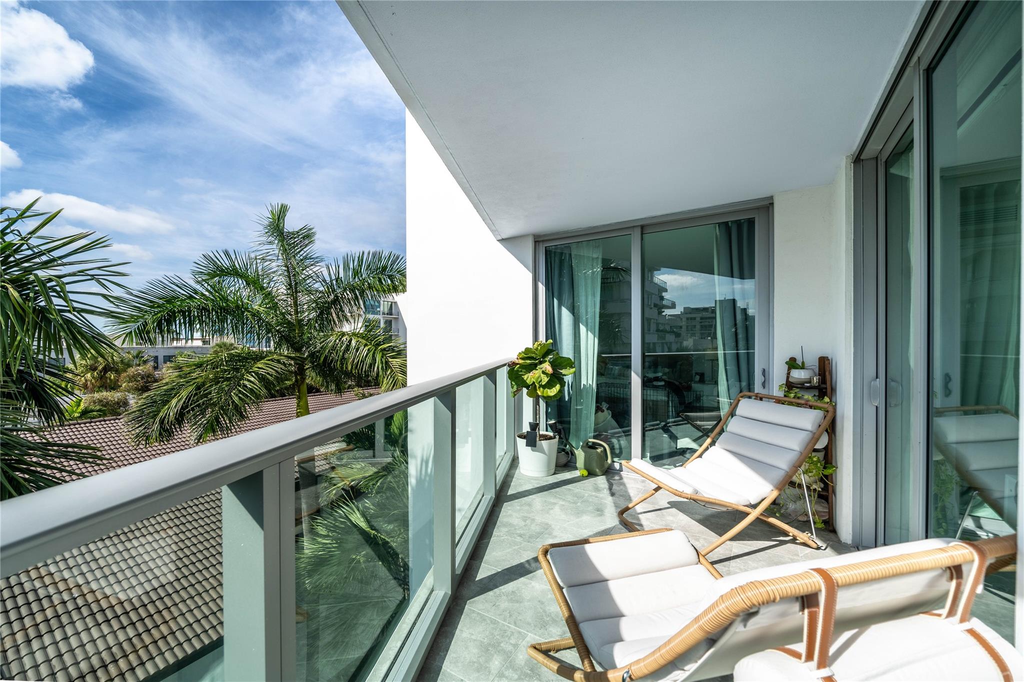 1133 102nd St #504 Bay Harbor Islands, FL 33154