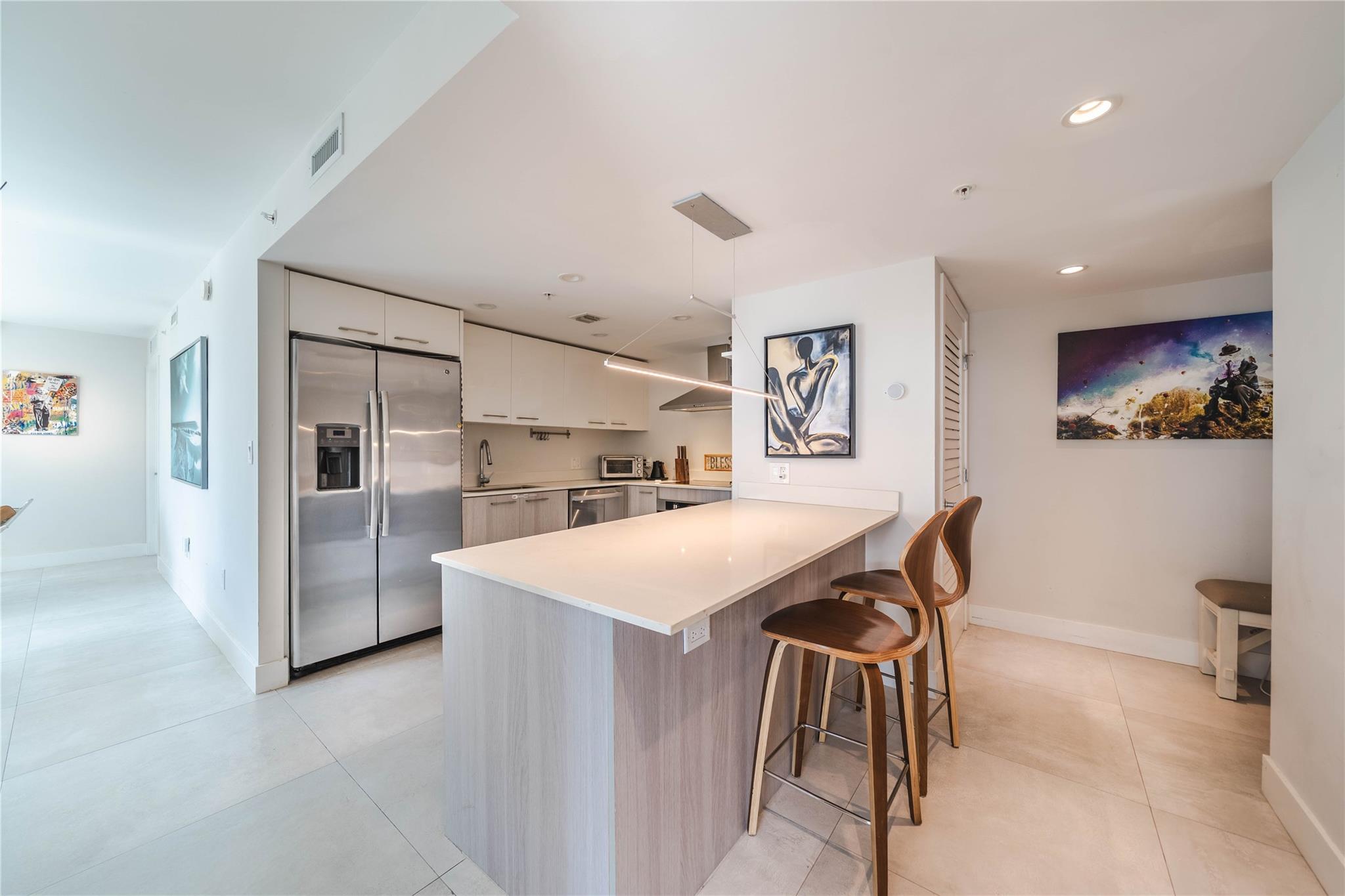 1133 102nd St #504 Bay Harbor Islands, FL 33154