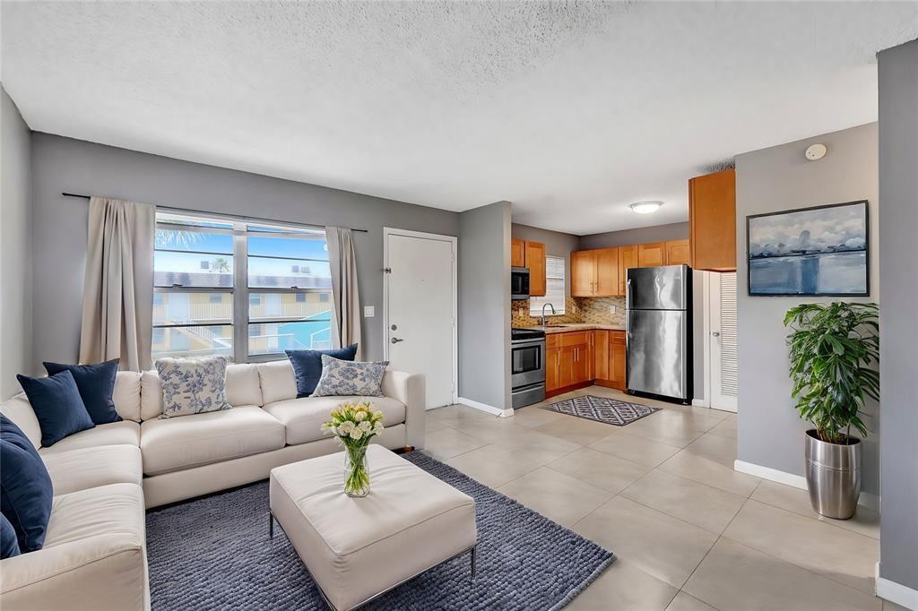 5186 NE 6th Ave #719