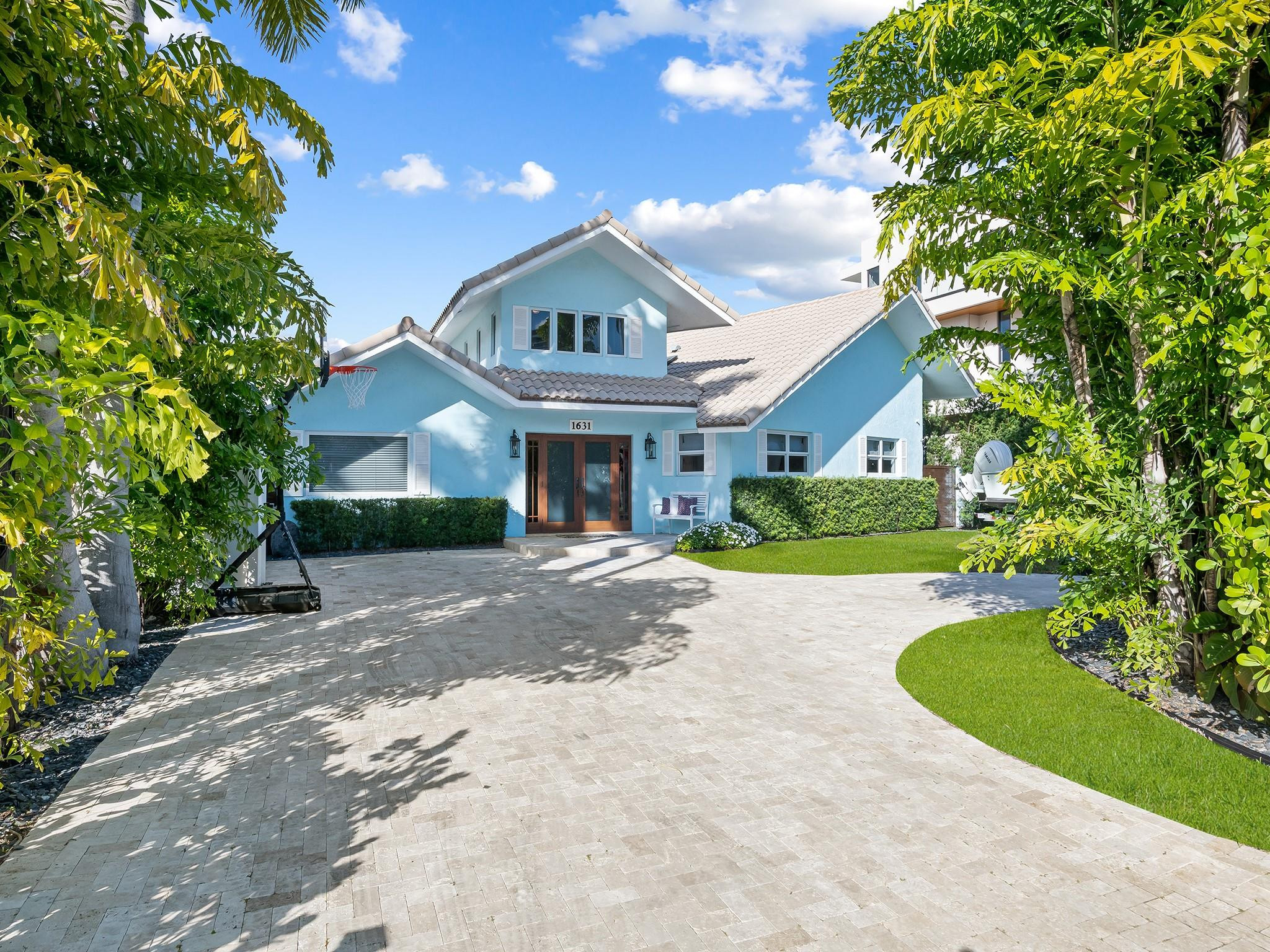 1631 SE 14th Fort Lauderdale, FL 33316