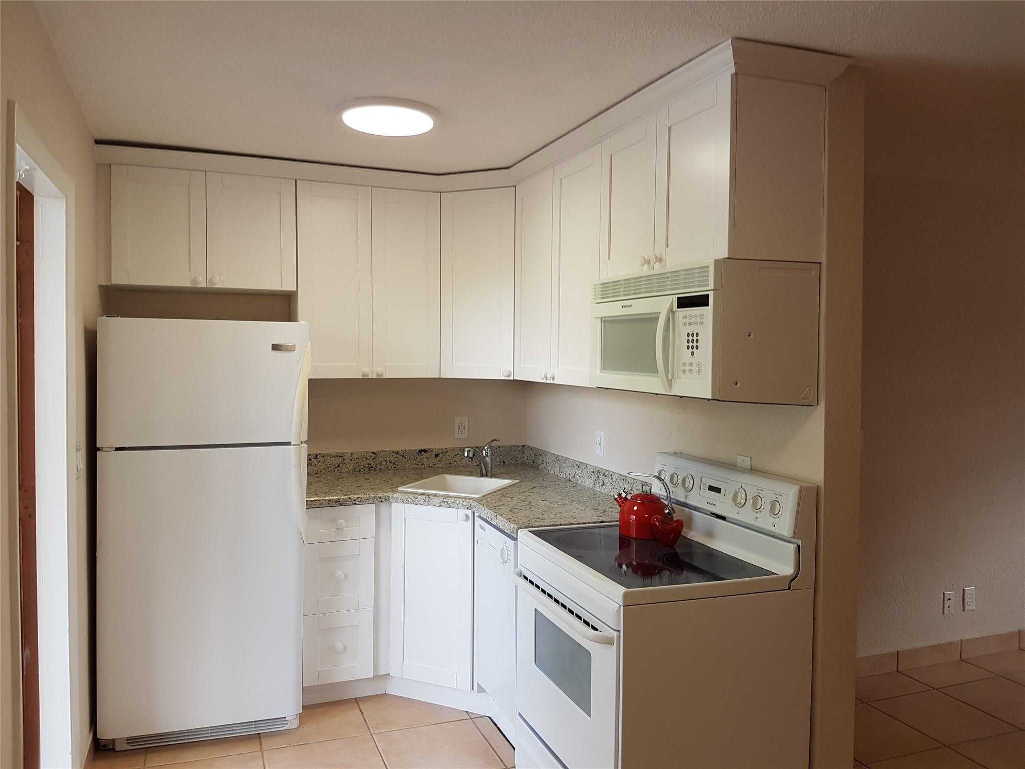 925 N Intracoastal #2 Fort Lauderdale, FL 33304