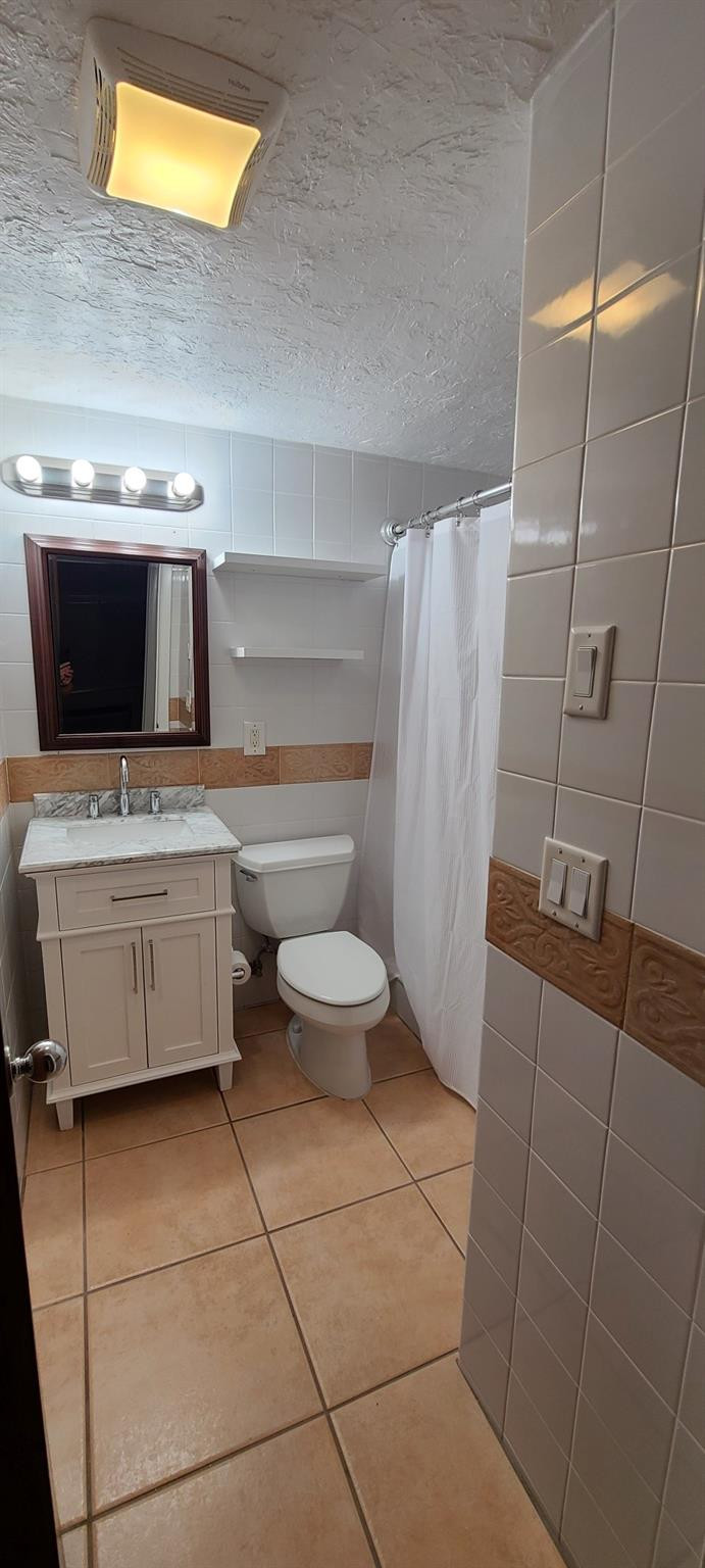 925 N Intracoastal #2 Fort Lauderdale, FL 33304