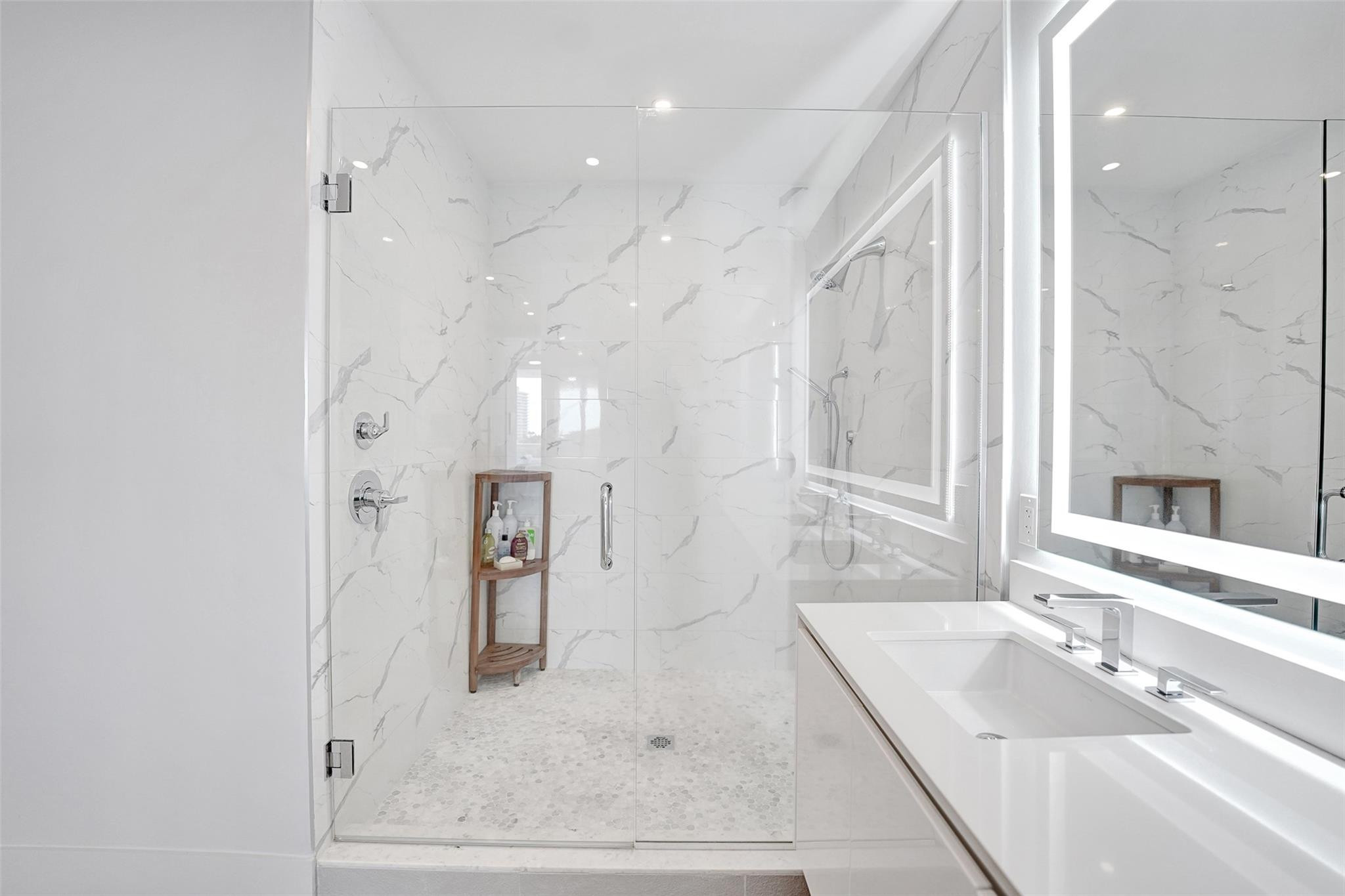 920 Intracoastal #503 Fort Lauderdale, FL 33304