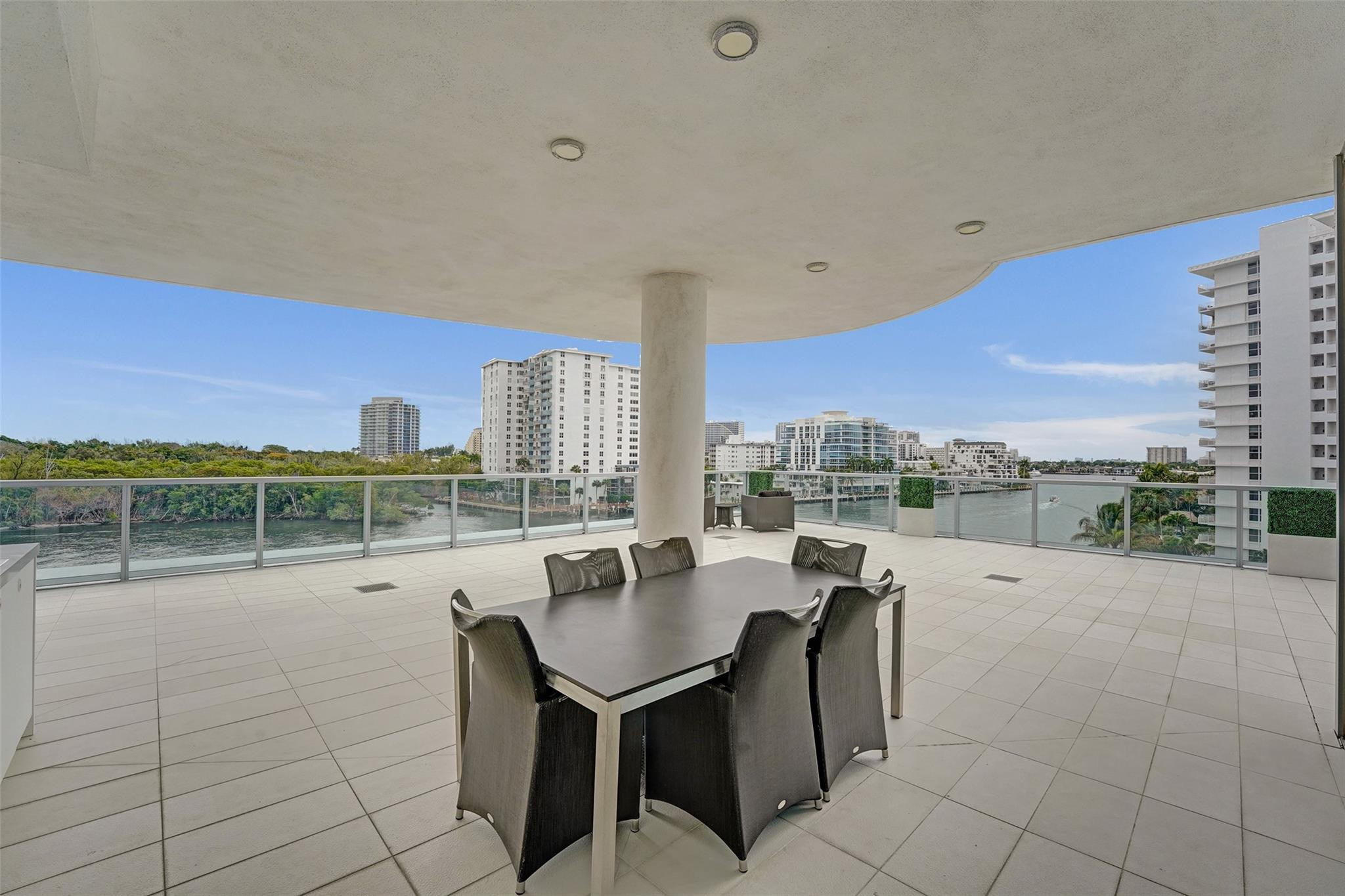 920 Intracoastal #503 Fort Lauderdale, FL 33304