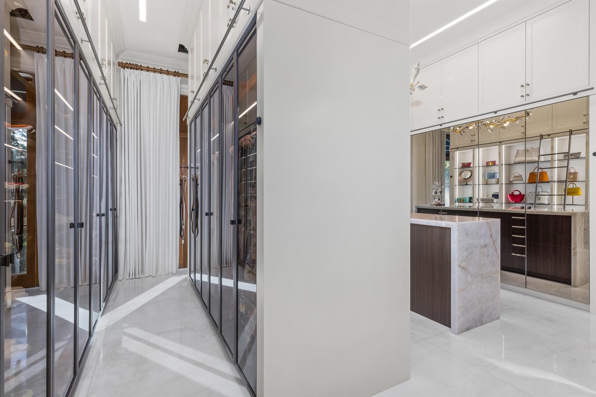 136 Bears Clb Dr Jupiter, FL 33477