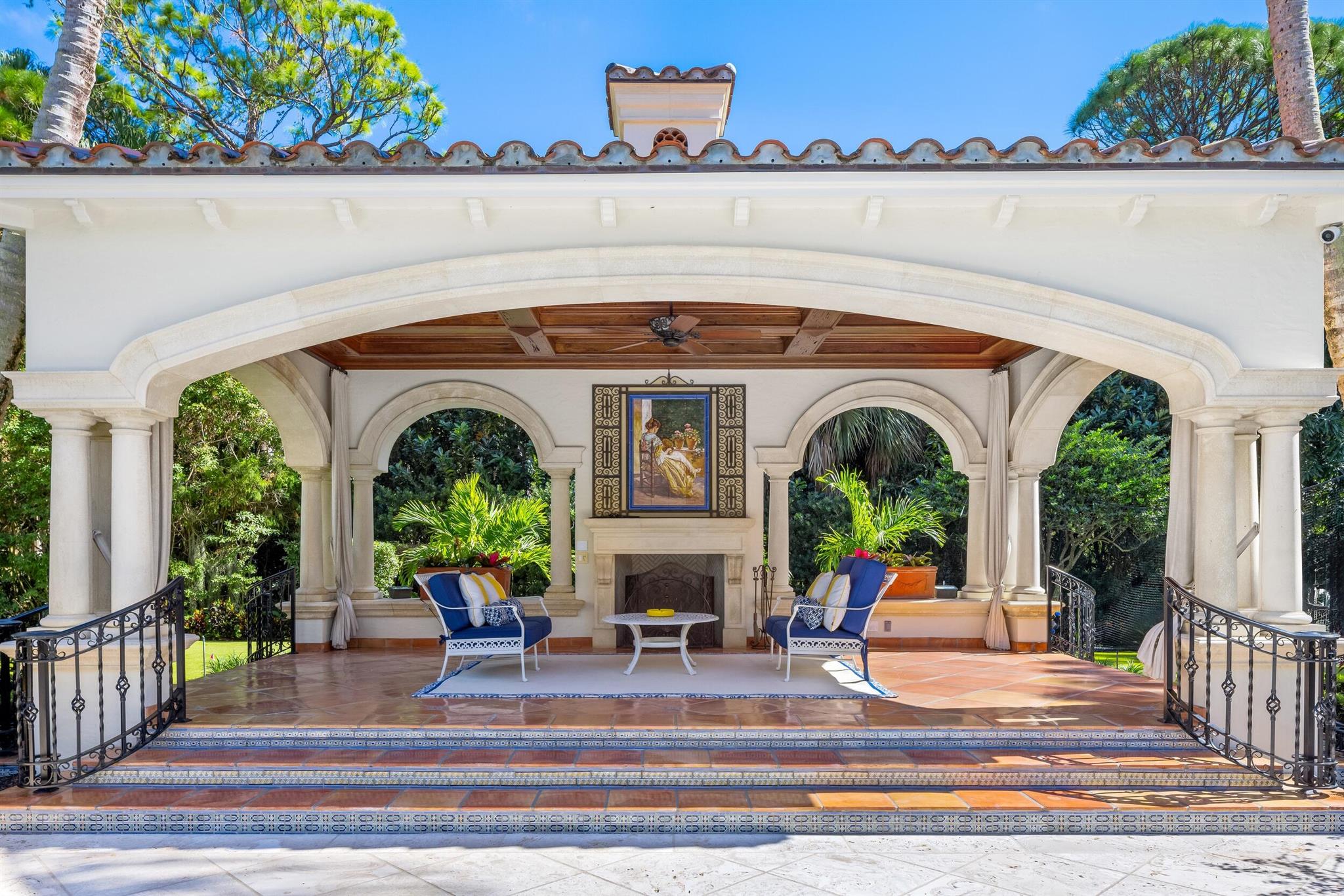 136 Bears Clb Dr Jupiter, FL 33477