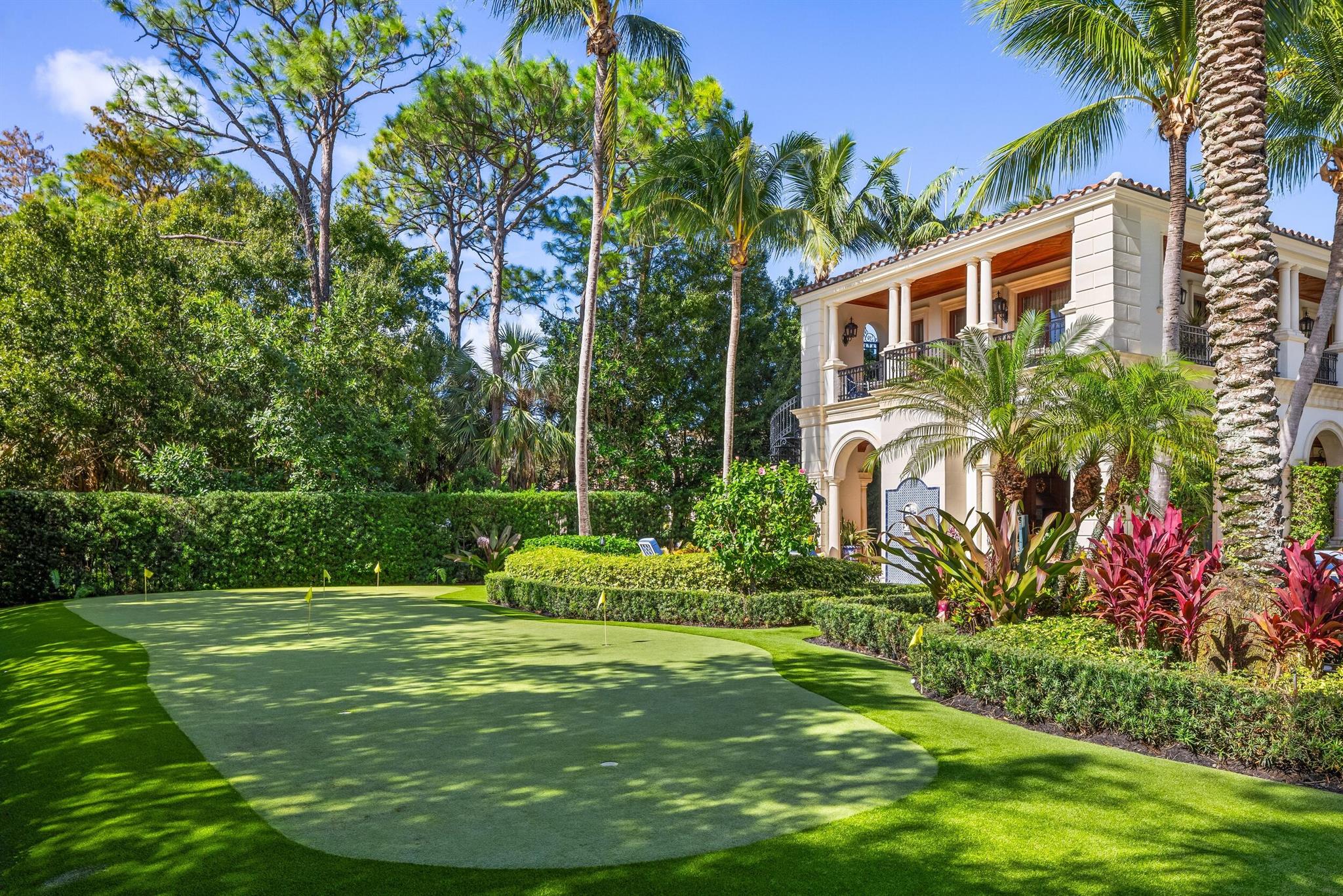 136 Bears Clb Dr Jupiter, FL 33477