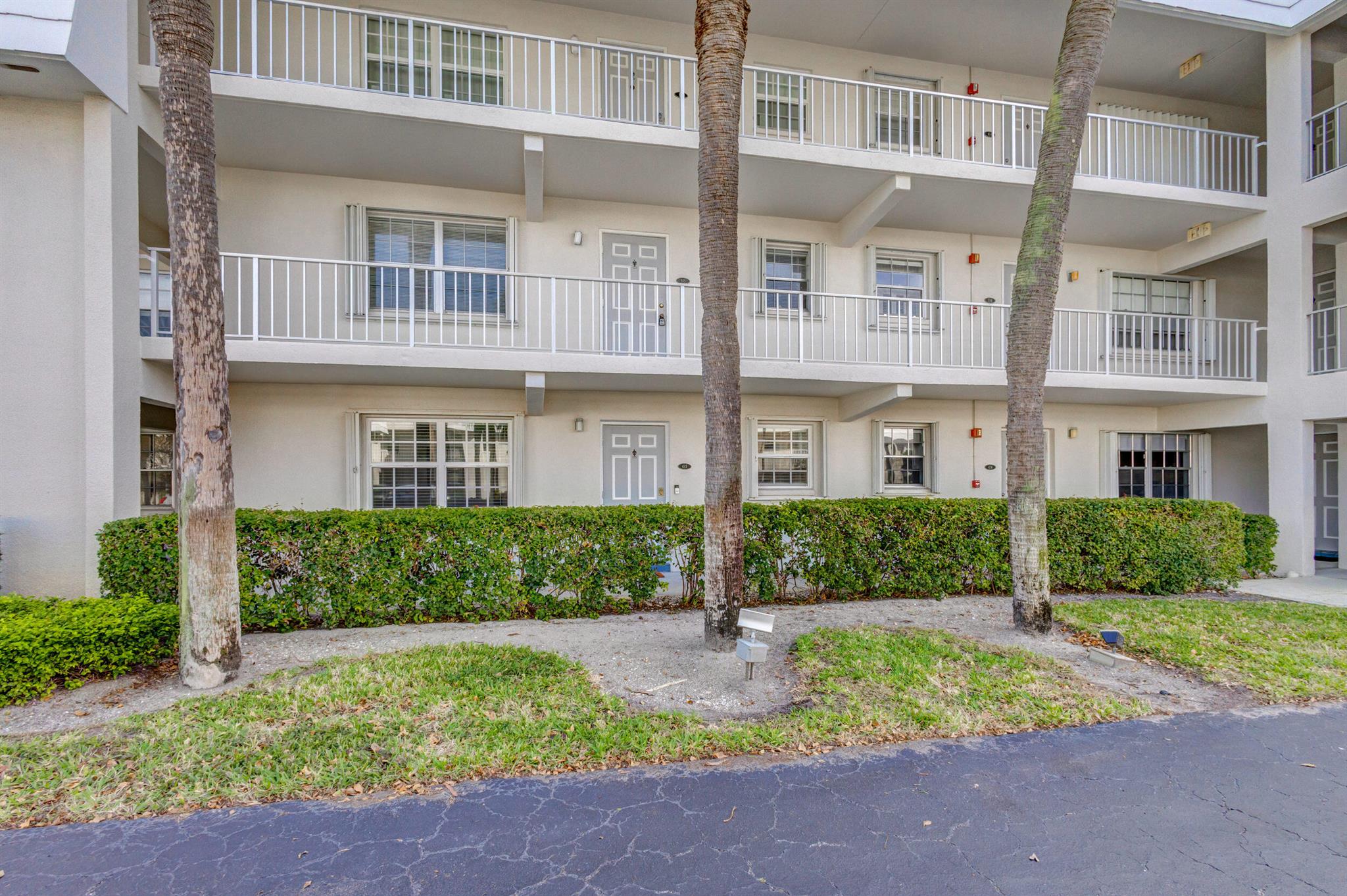 1190 Sugar Sands Blvd #415 1st Floor,Singer Island, FL 33404