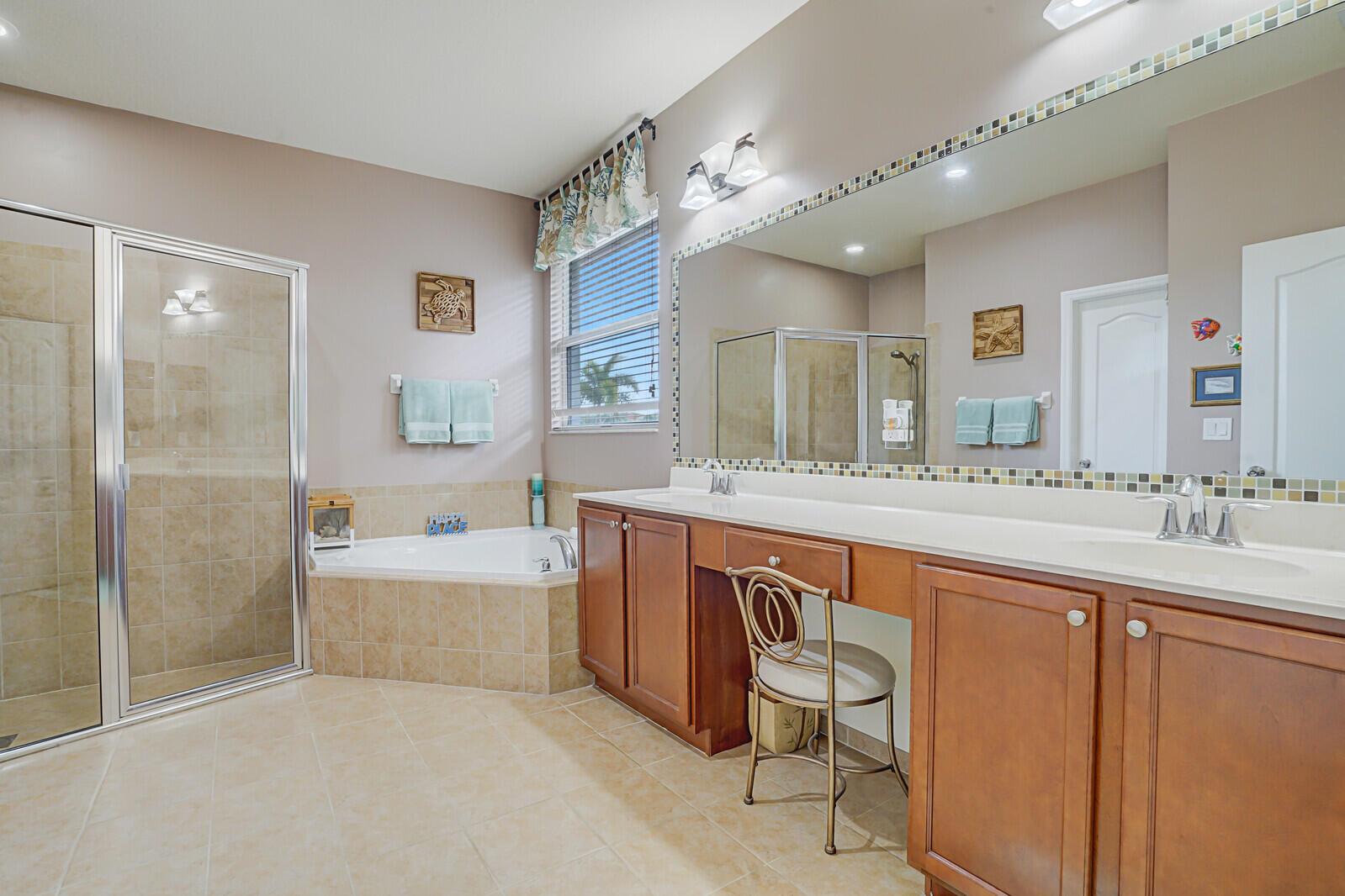 212 Behring Way Jupiter, FL 33458